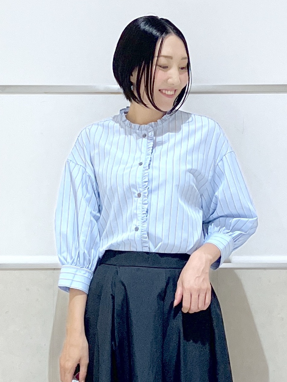 eriko さんの「Dessin｜【UVカット】ストライプフリルブラウス6分袖」を使ったコーディネート