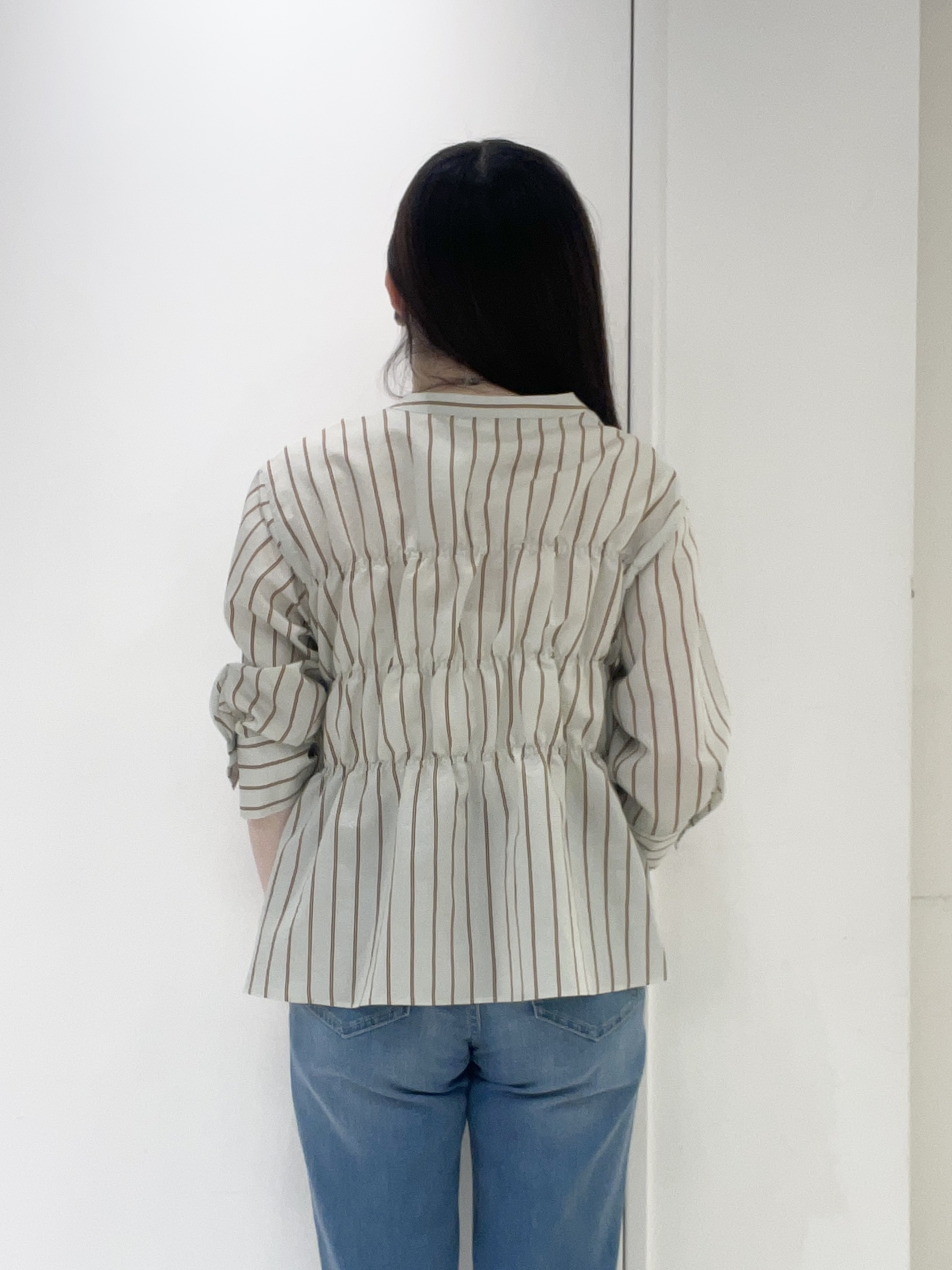 moeさんの「UNTITLED｜ストライプシャーリングブラウス」を使ったコーディネート