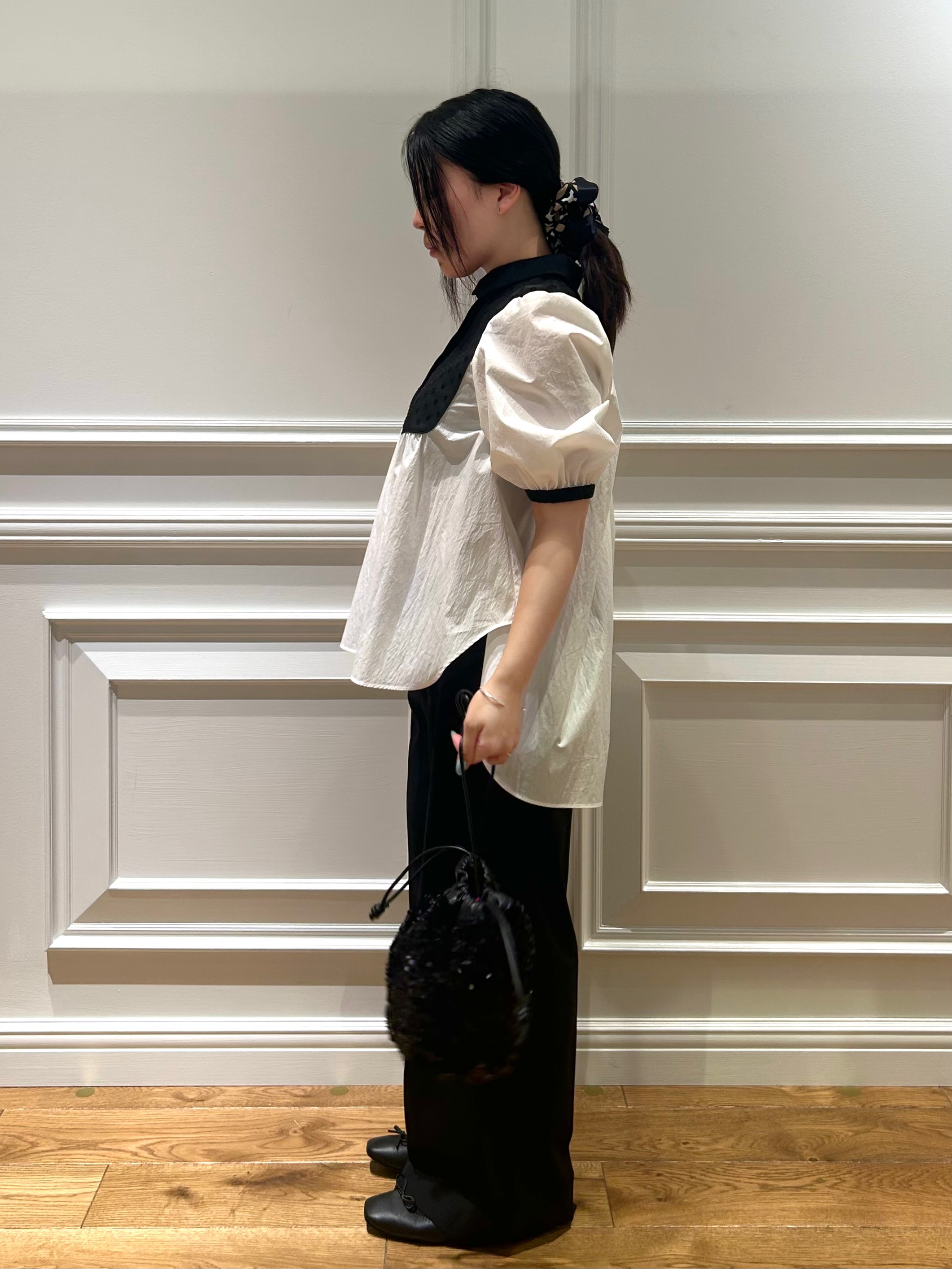 とりみさんの「DRESSTERIOR｜【着映え】パフスリーブ ブザムブラウス」を使ったコーディネート