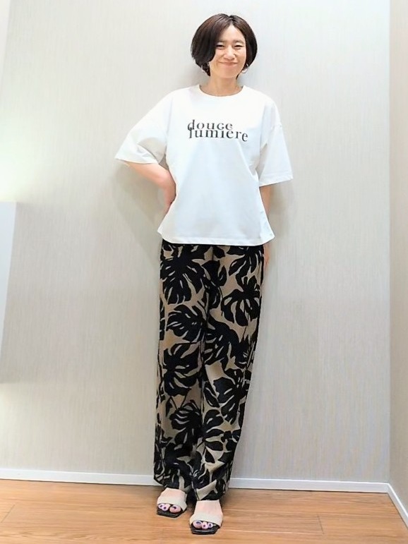 ミズタさんの「UNTITLED｜コットンロゴTシャツ」を使ったコーディネート