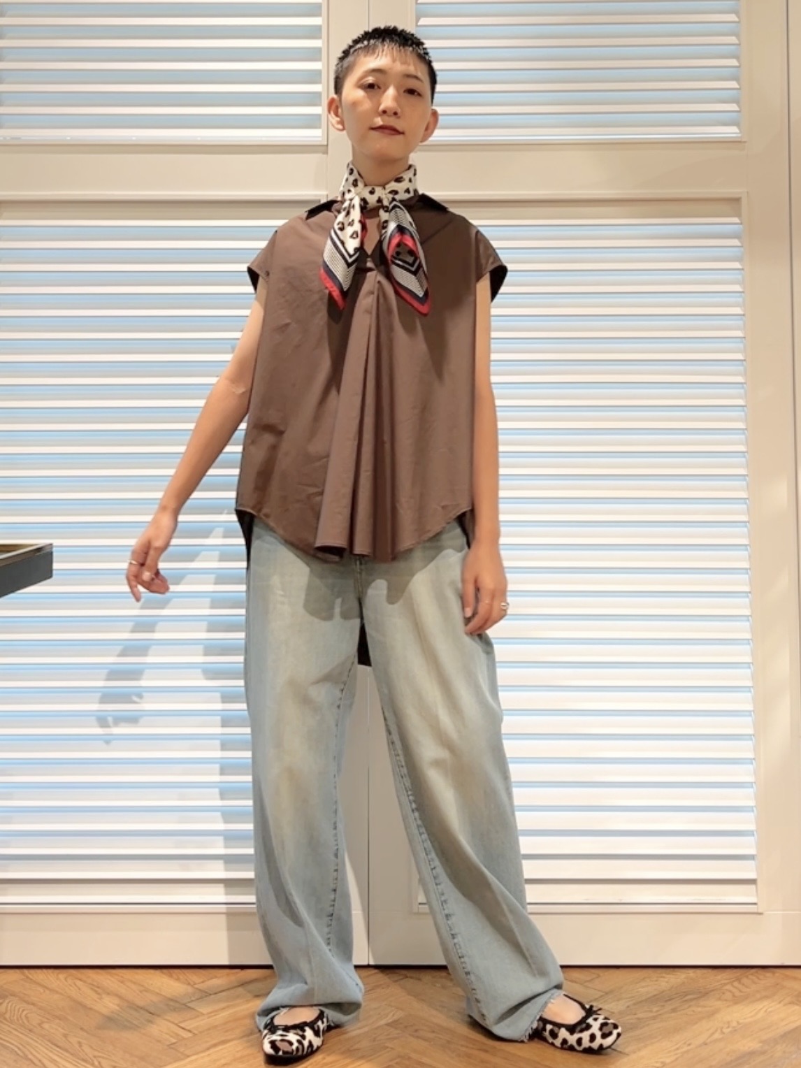 OCHIAIさんの「DRESSTERIOR｜フレンチスリーブ スキッパーブラウス」を使ったコーディネート