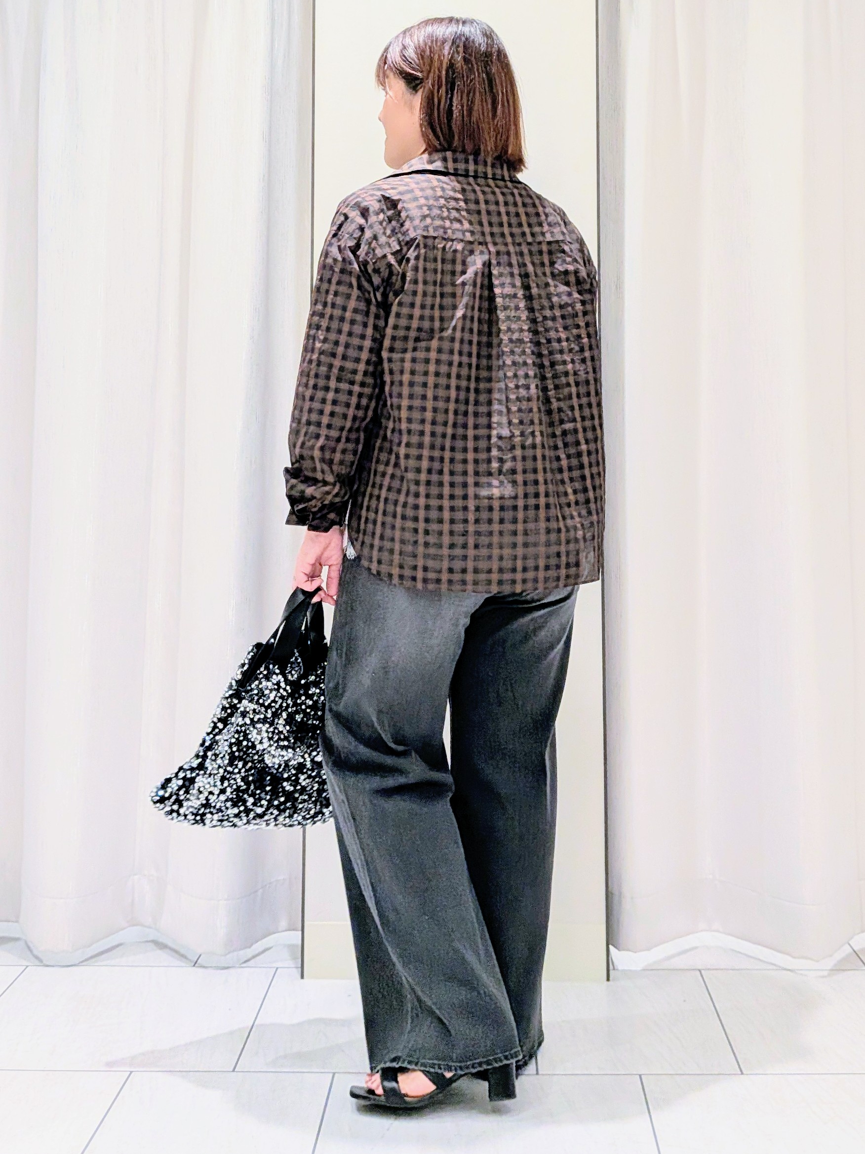 Onumaさんの「UNTITLED｜シアーチェックシャツブラウス」を使ったコーディネート