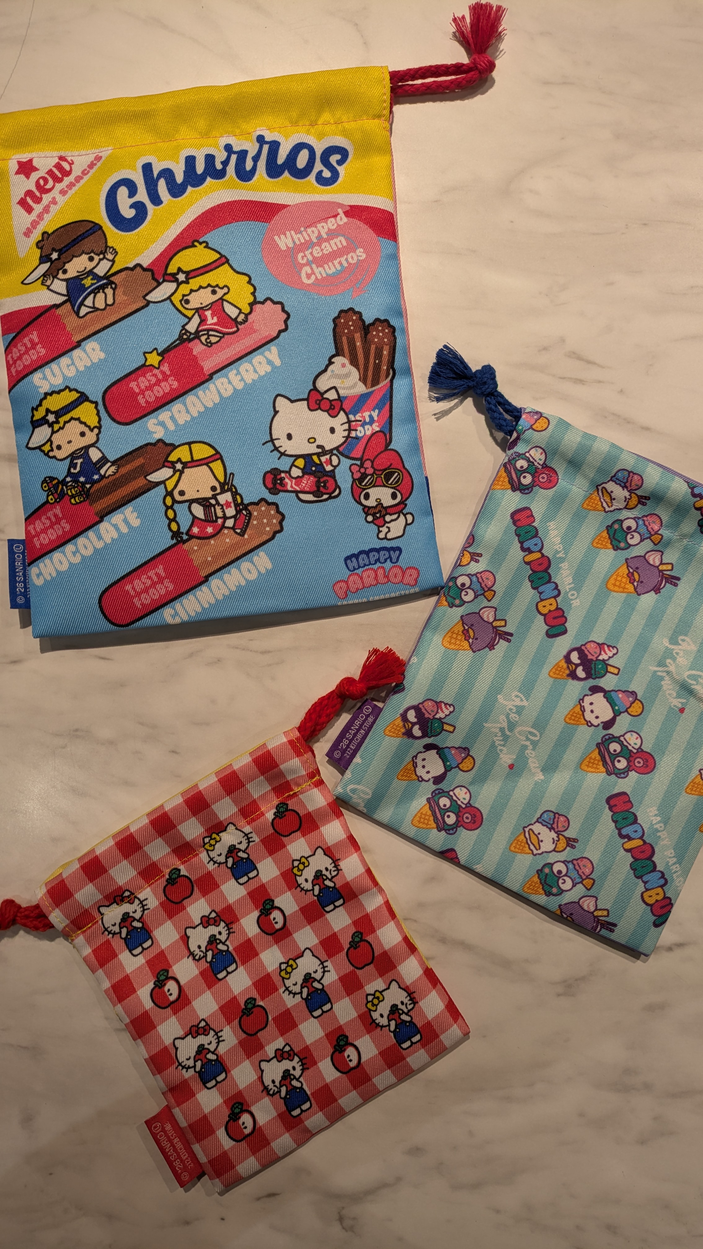 shino.さんの「212 KITCHEN STORE｜巾着3P SANRIO CHARACTERS ＜Sanrio サンリオ＞」を使ったコーディネート