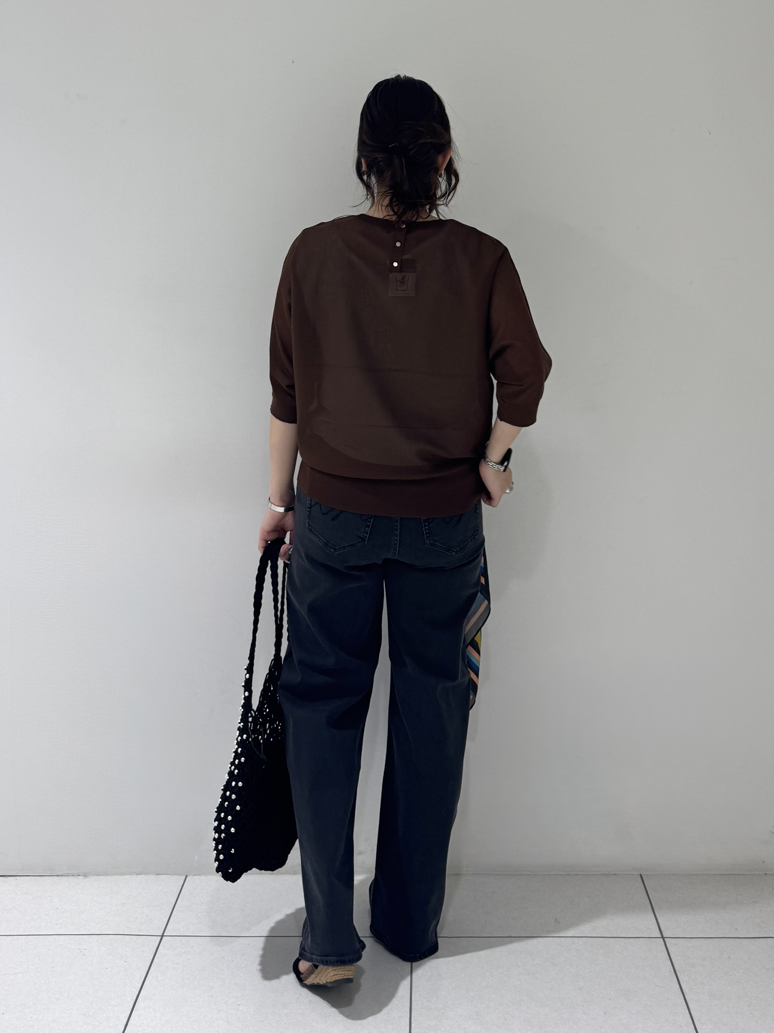 そんさんの「INDIVI｜【体型カバー／洗える】シアードルマンニット」を使ったコーディネート