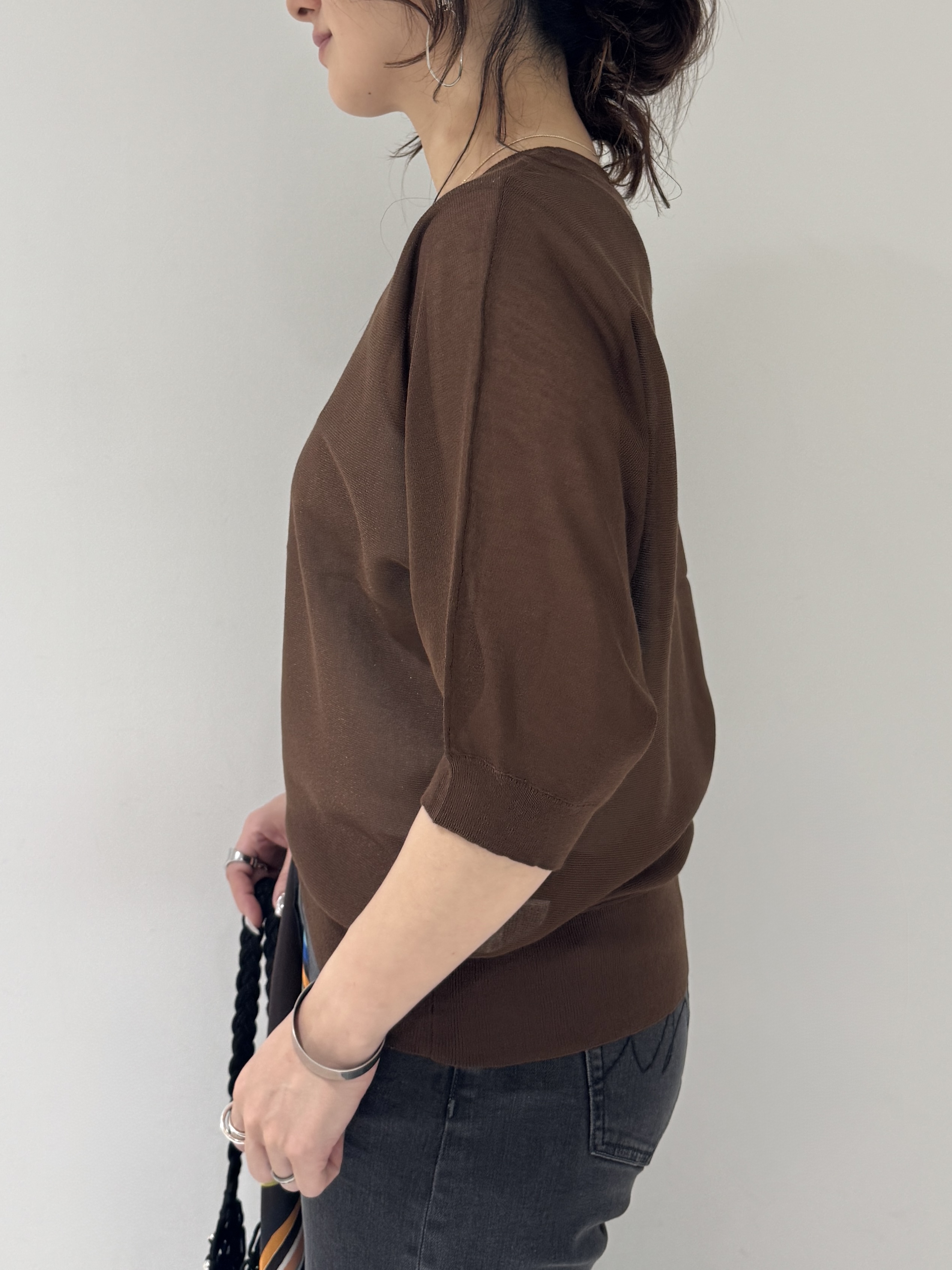 そんさんの「INDIVI｜【体型カバー／洗える】シアードルマンニット」を使ったコーディネート