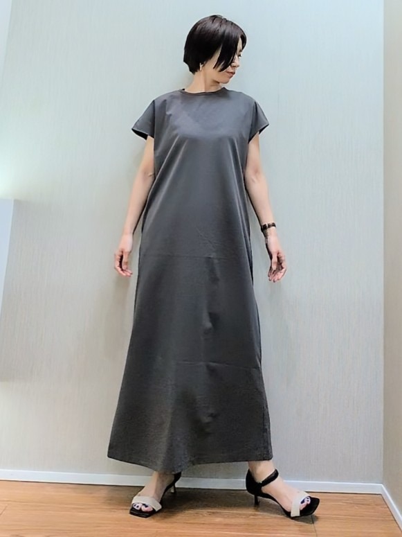 ミズタさんの「UNTITLED｜ヴィンテージドットブラウス」を使ったコーディネート