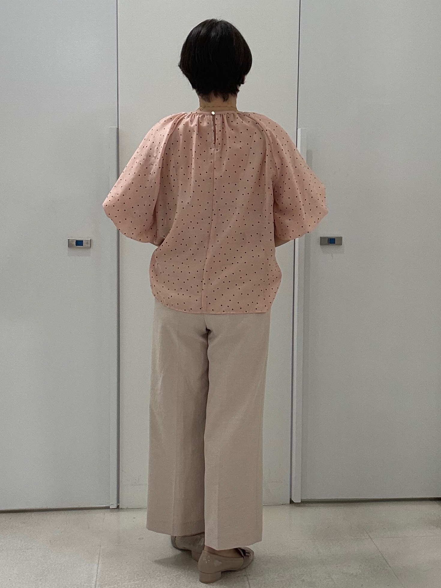hIさんの「COUP DE CHANCE｜シアードットブラウス」を使ったコーディネート
