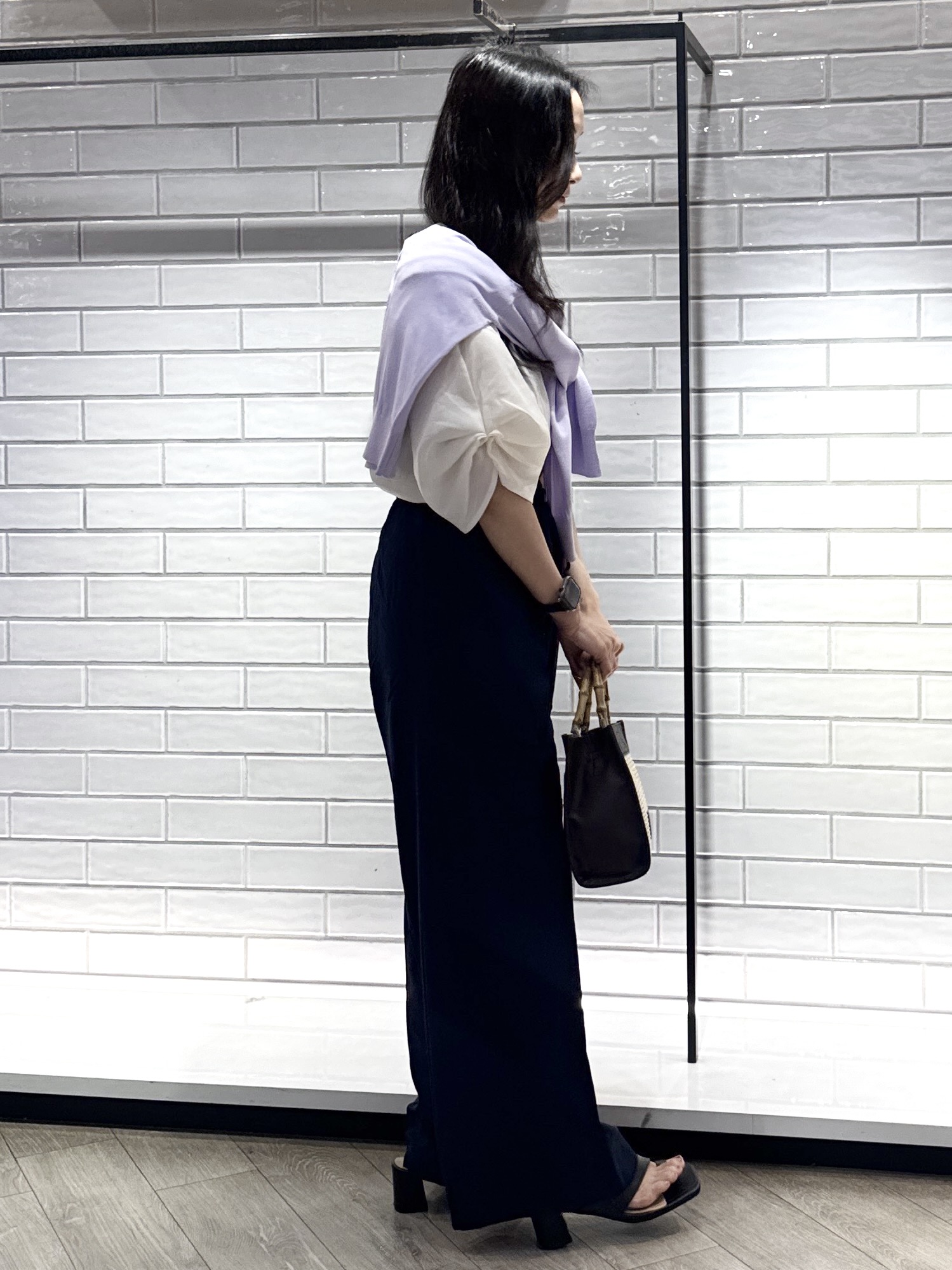 yuicciさんの「OPAQUE.CLIP｜【UV／接触冷感】Vネックリラクシーニットカーディガン《洗濯機OK／抗ピル》」を使ったコーディネート