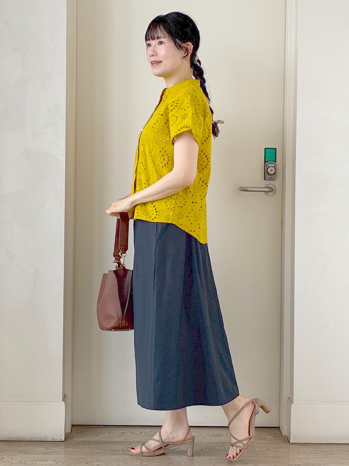  beni_gingerさんの「Reflect｜【通勤◎】カットワーク刺繍レース シャツブラウス」を使ったコーディネート