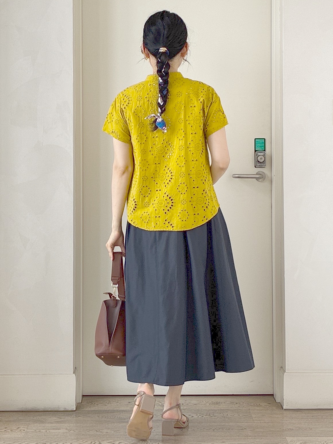  beni_gingerさんの「Reflect｜【通勤◎】カットワーク刺繍レース シャツブラウス」を使ったコーディネート