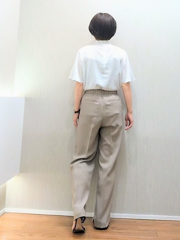 ミズタさんの「UNTITLED｜ダイヤジオメプリントブラウス」を使ったコーディネート