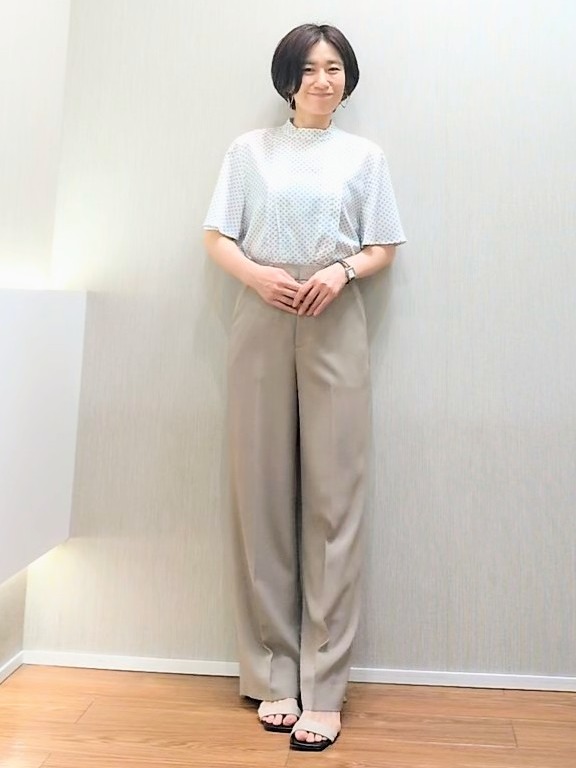 ミズタさんの「UNTITLED｜ダイヤジオメプリントブラウス」を使ったコーディネート