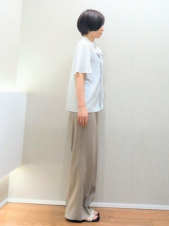 ミズタさんの「UNTITLED｜ダイヤジオメプリントブラウス」を使ったコーディネート