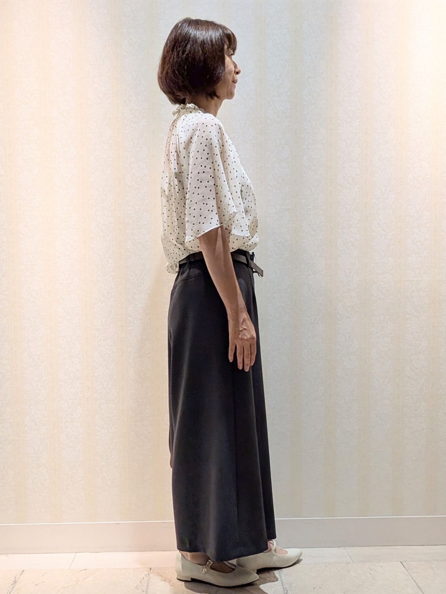 Ariさんの「Reflect｜【セットアップ／手洗い可】ドット柄シアーブラウス」を使ったコーディネート