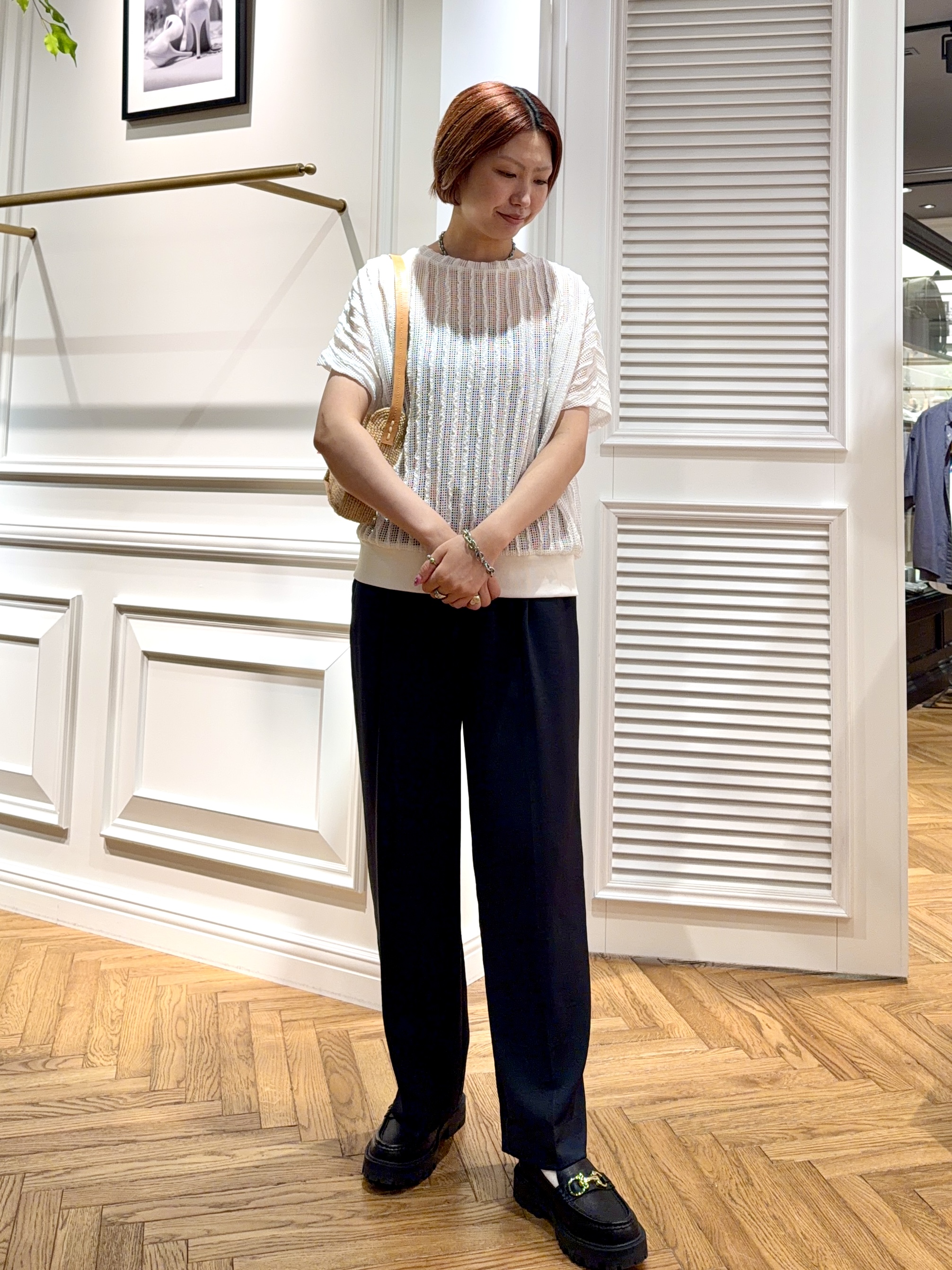 renaさんの「DRESSTERIOR｜【体型カバー/日除け】ドルマンスリーブ シアーメッシュプルオーバー」を使ったコーディネート
