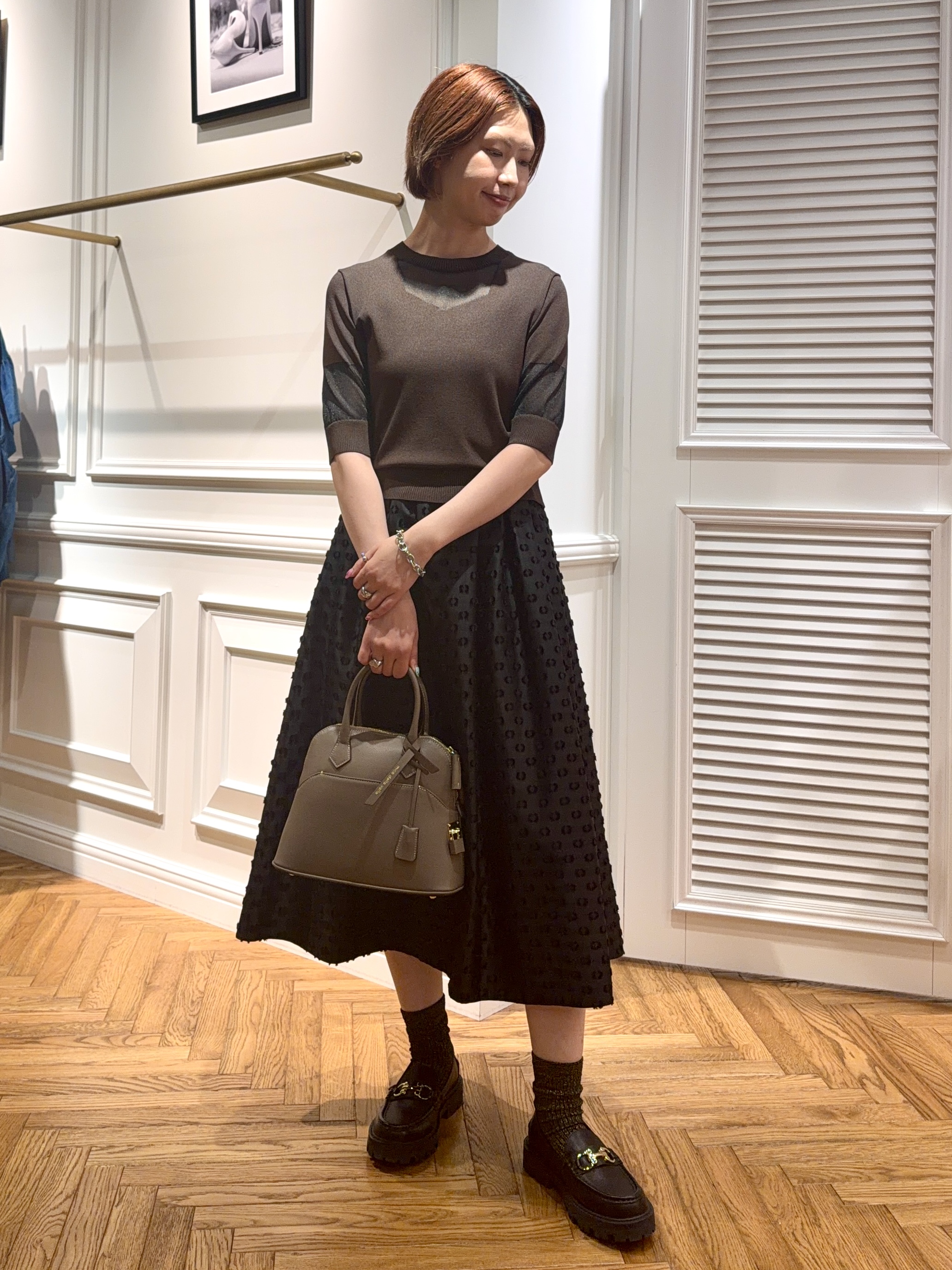 renaさんの「DRESSTERIOR｜【日本製】ウォッシャブルシアーニットプルオーバー」を使ったコーディネート