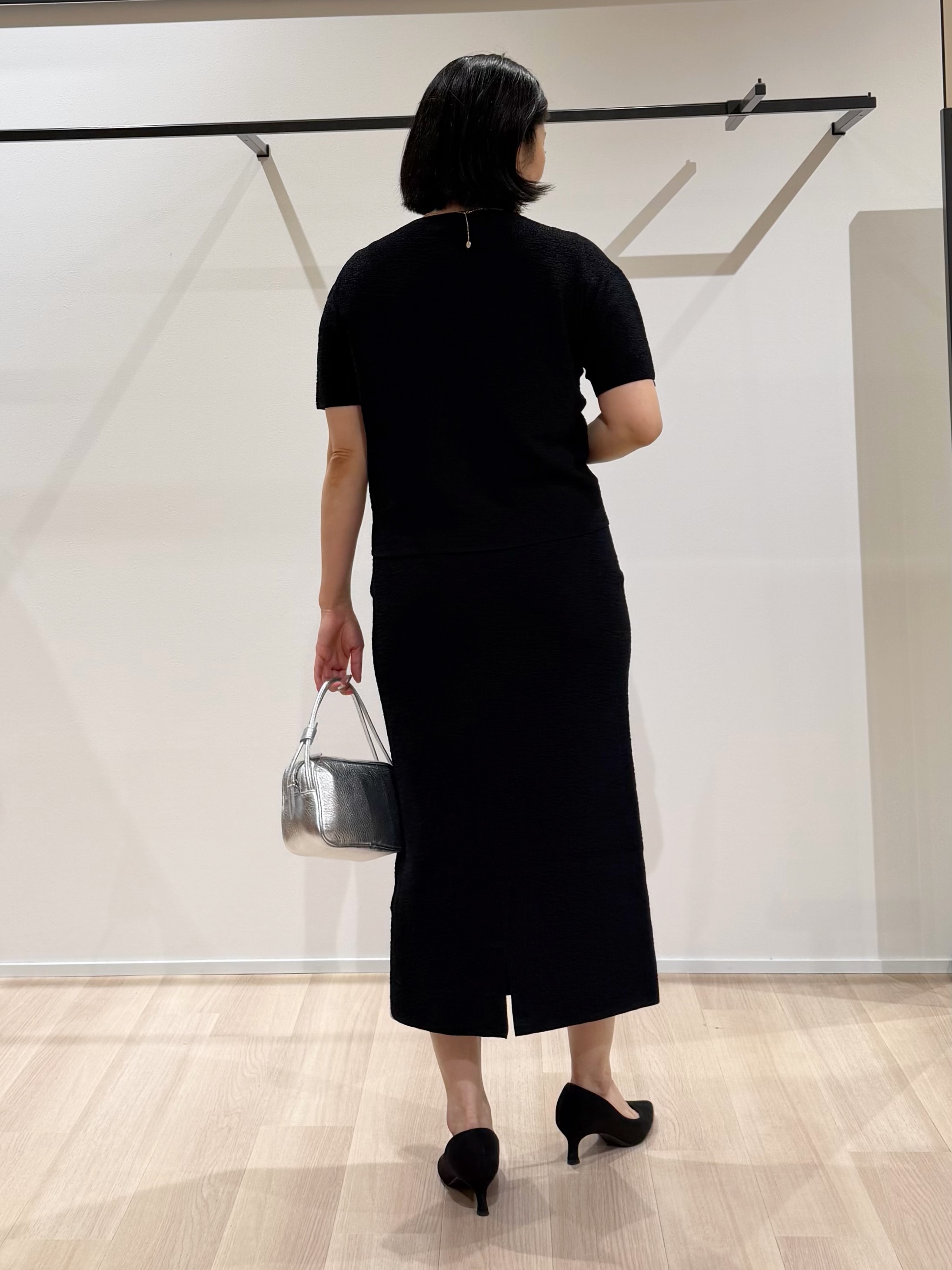 TOMOMIさんの「UNTITLED｜【セットアップ可】ドライタッチニットプルオーバー」を使ったコーディネート