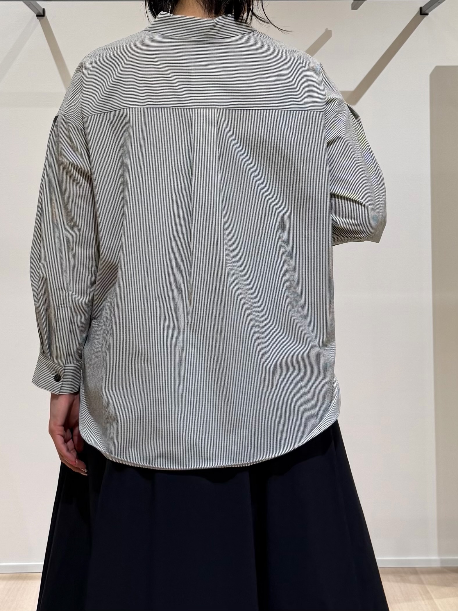 TOMOMIさんの「UNTITLED｜【撥水／裏地なし軽量】ギャザーボリュームスカート」を使ったコーディネート