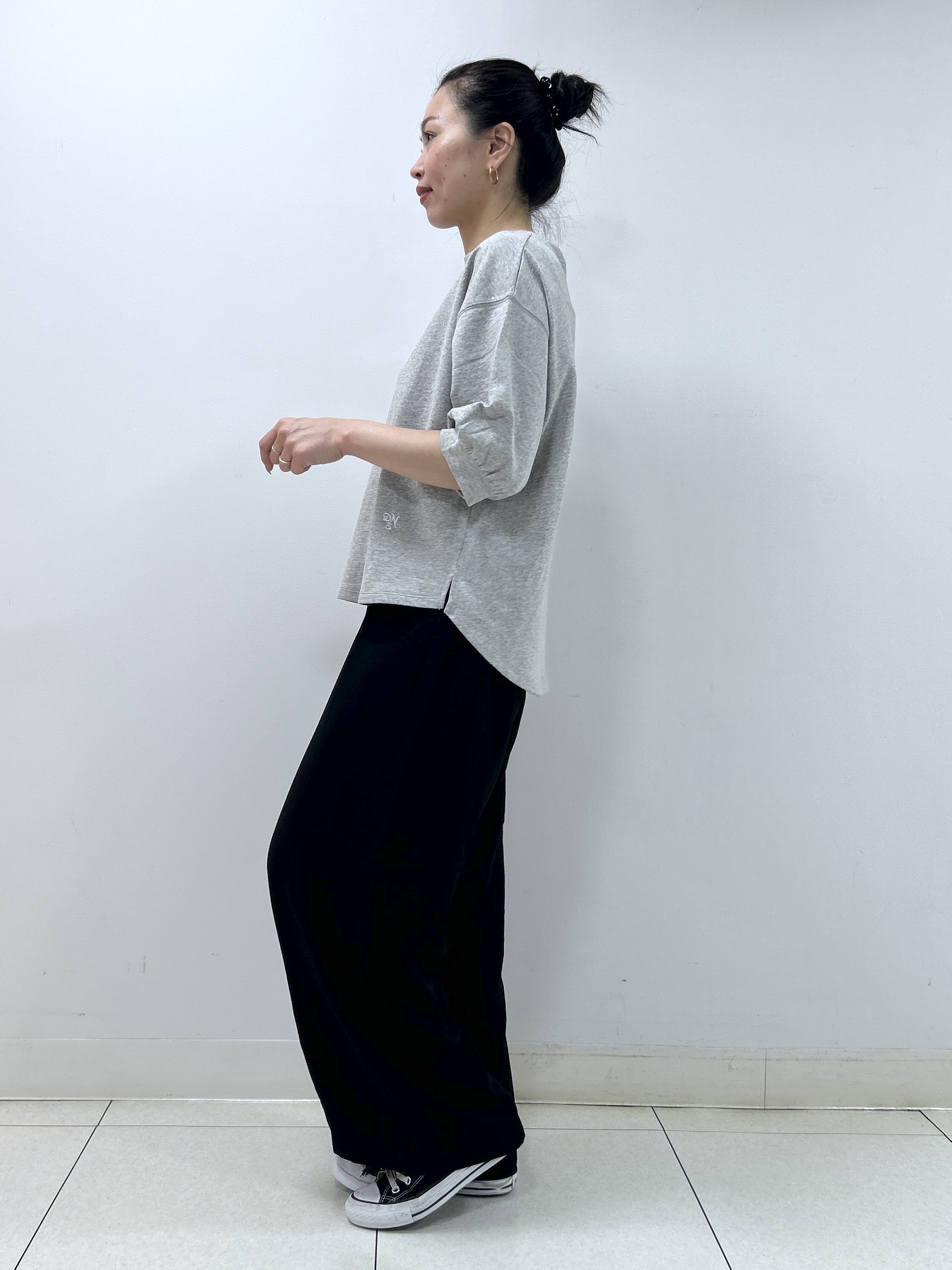 Kaiさんの「Dessin｜バックヘンリーカットソー5分袖」を使ったコーディネート