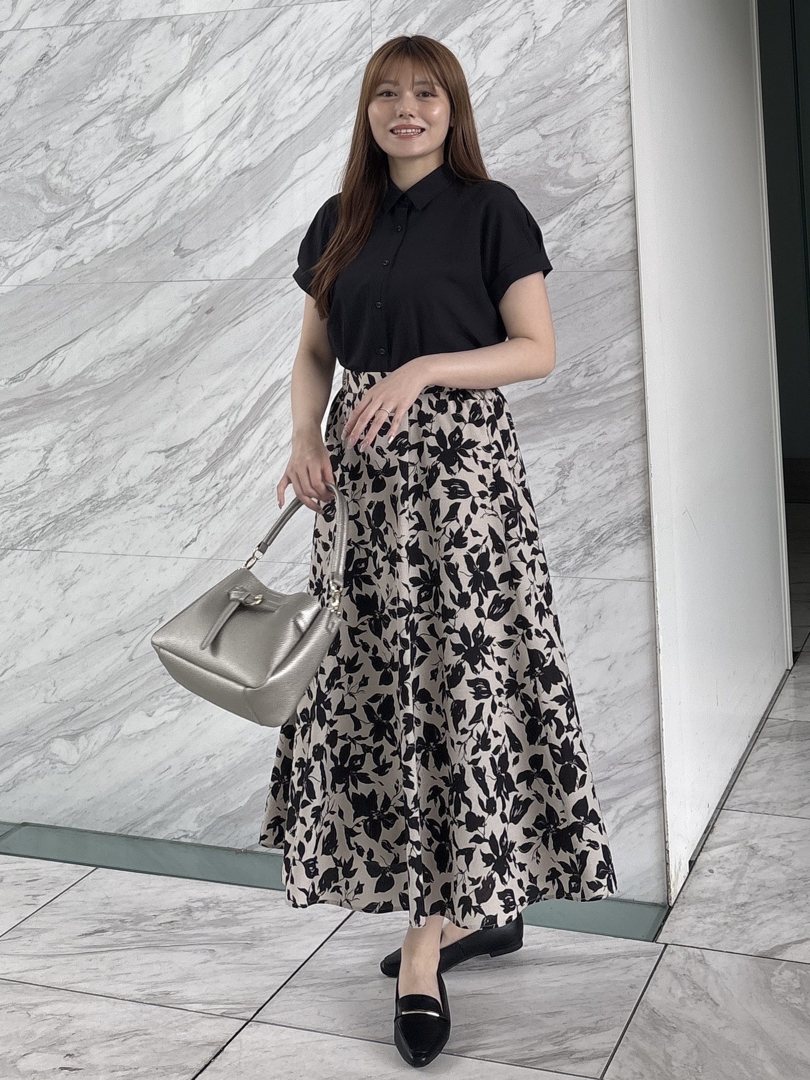 sayaさんの「grove｜ドルマンシャツブラウス」を使ったコーディネート