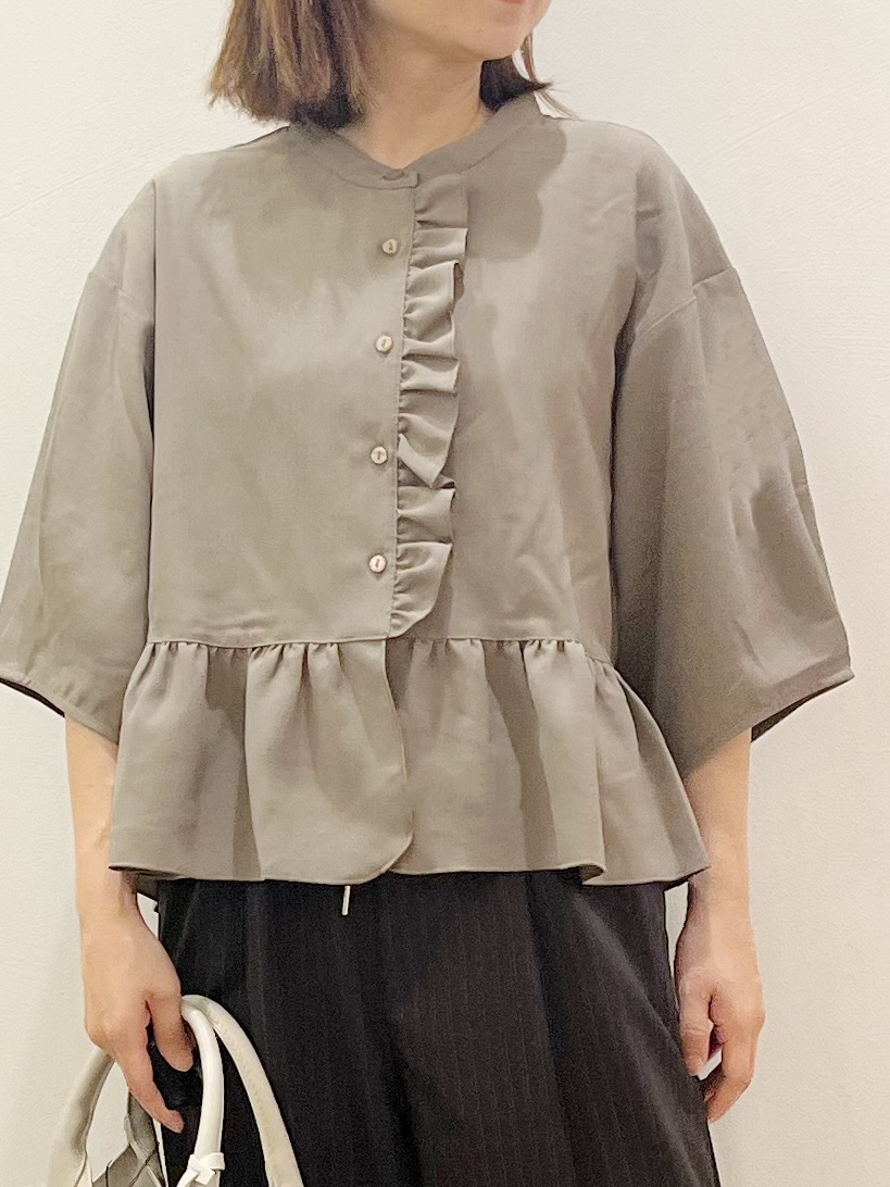 kcさんの「OPAQUE.CLIP｜小花柄イージーワイドパンツ【洗濯機OK】」を使ったコーディネート