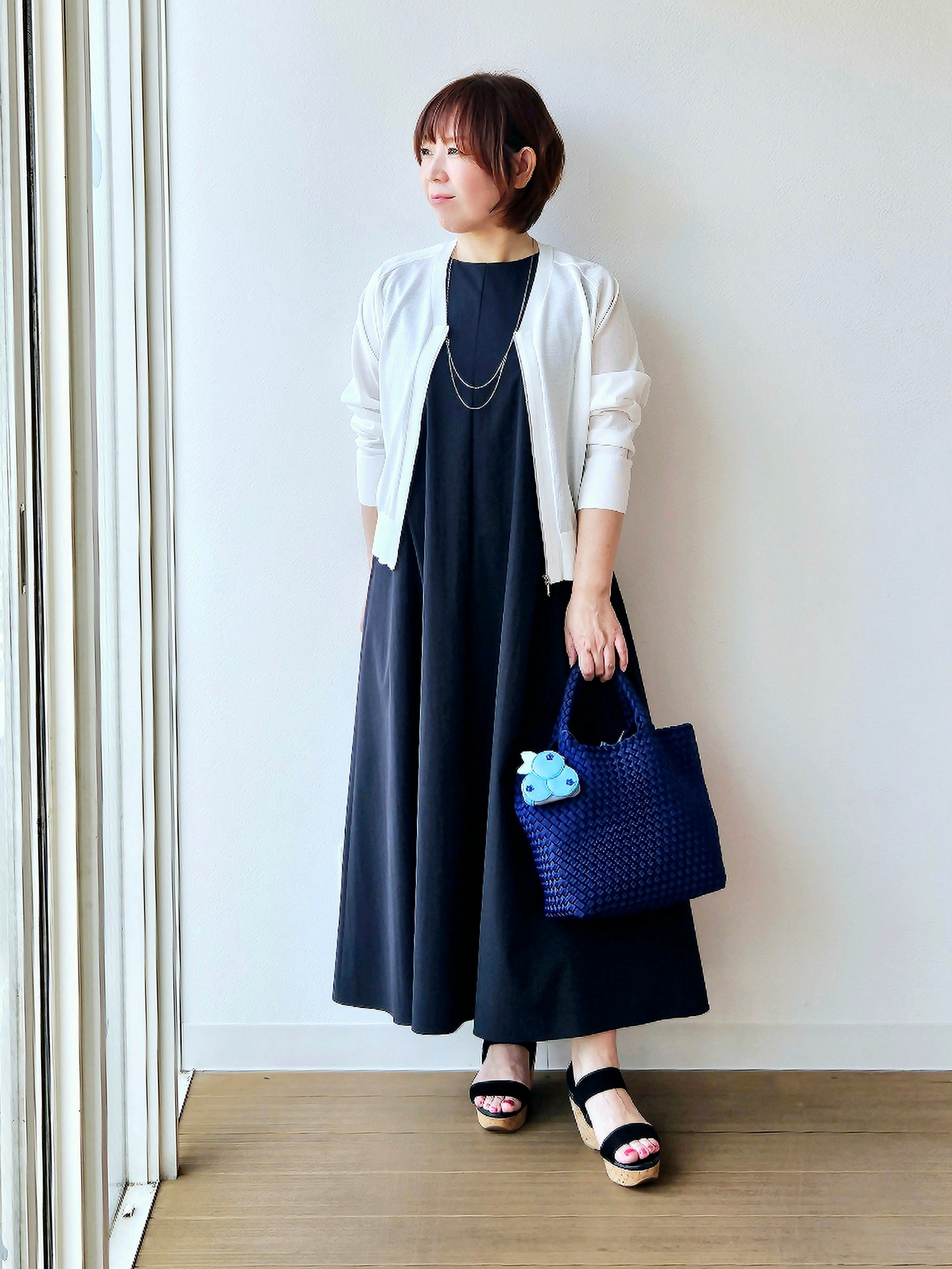 やじまさんの「UNTITLED｜【アンサンブル可/日除け・冷房対策】シアーレーヨンZIPカーディガン」を使ったコーディネート