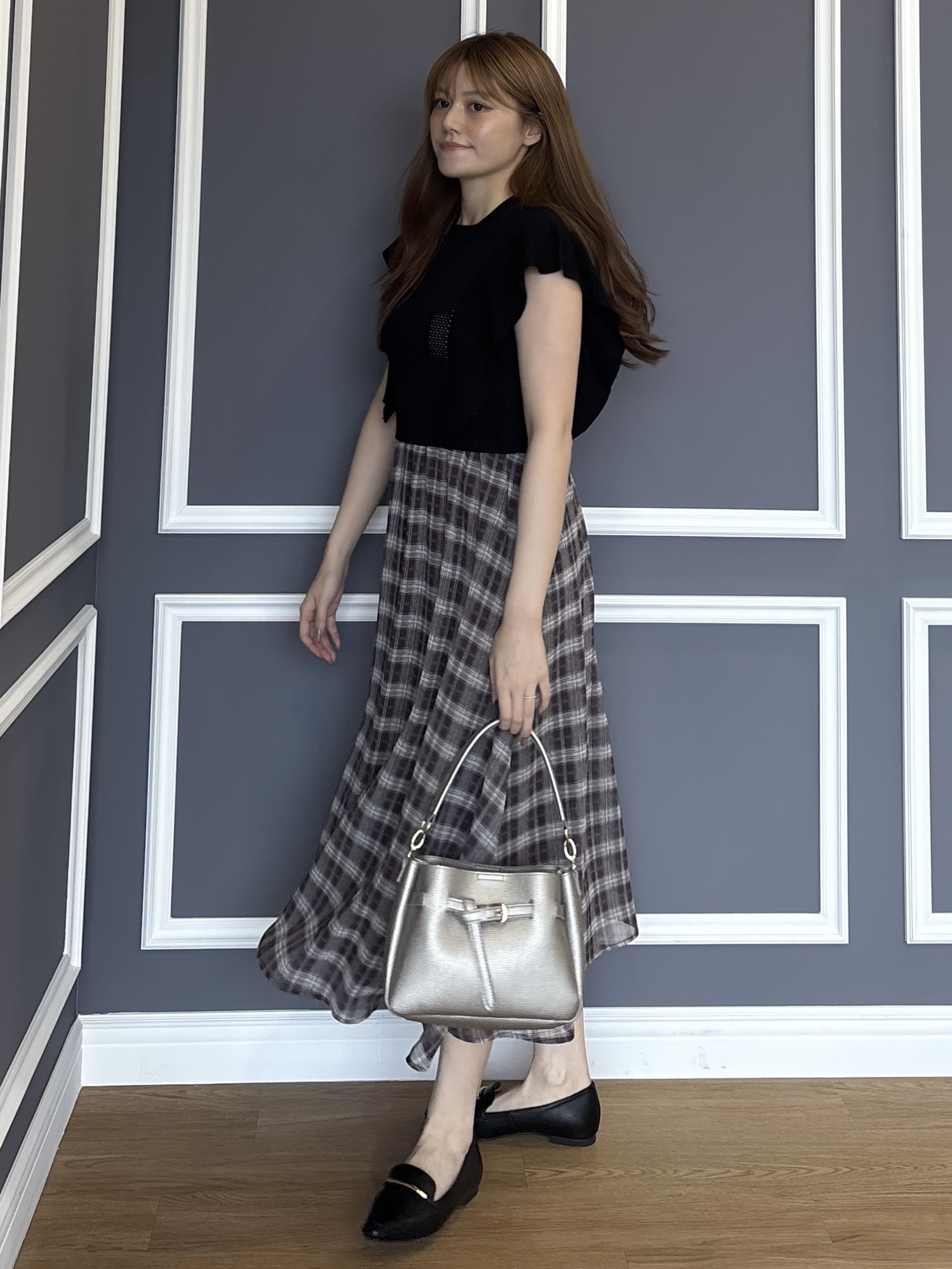 sayaさんの「grove｜【低身長さんも選べる着丈・洗濯機◎】1枚で華やか 肩フリルニットドッキングワンピース」を使ったコーディネート