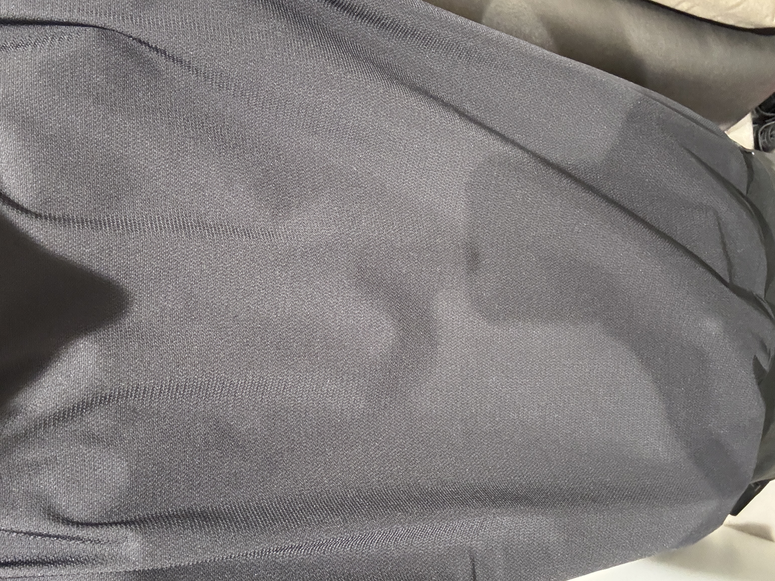 平畑慶さんの「TAKEO KIKUCHI｜【通気性】AIR TOOL LIGHT Ｔシャツ」を使ったコーディネート