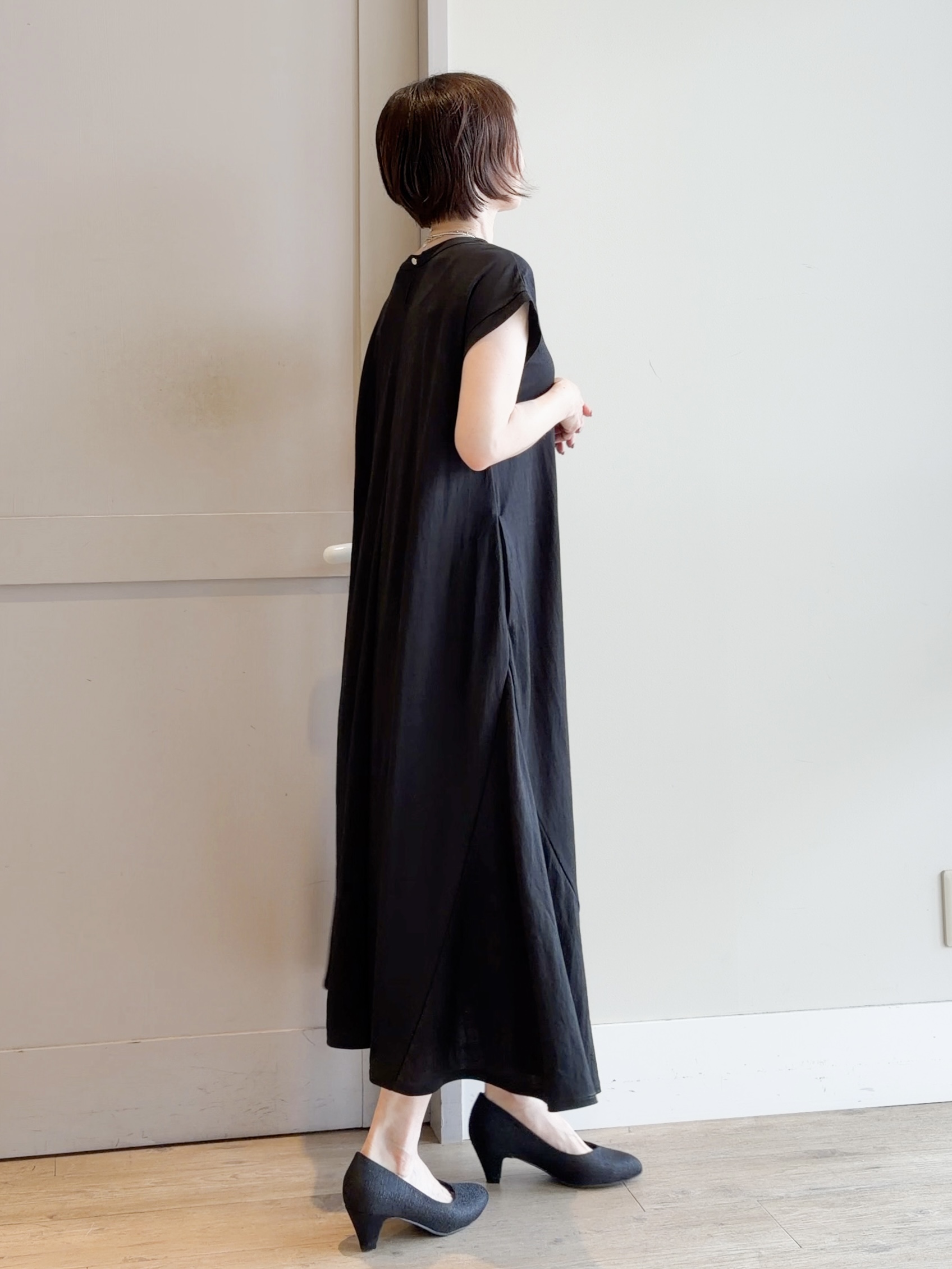 yamakoさんの「grove｜【洗える・体型カバー】レースドルマンシャツ」を使ったコーディネート