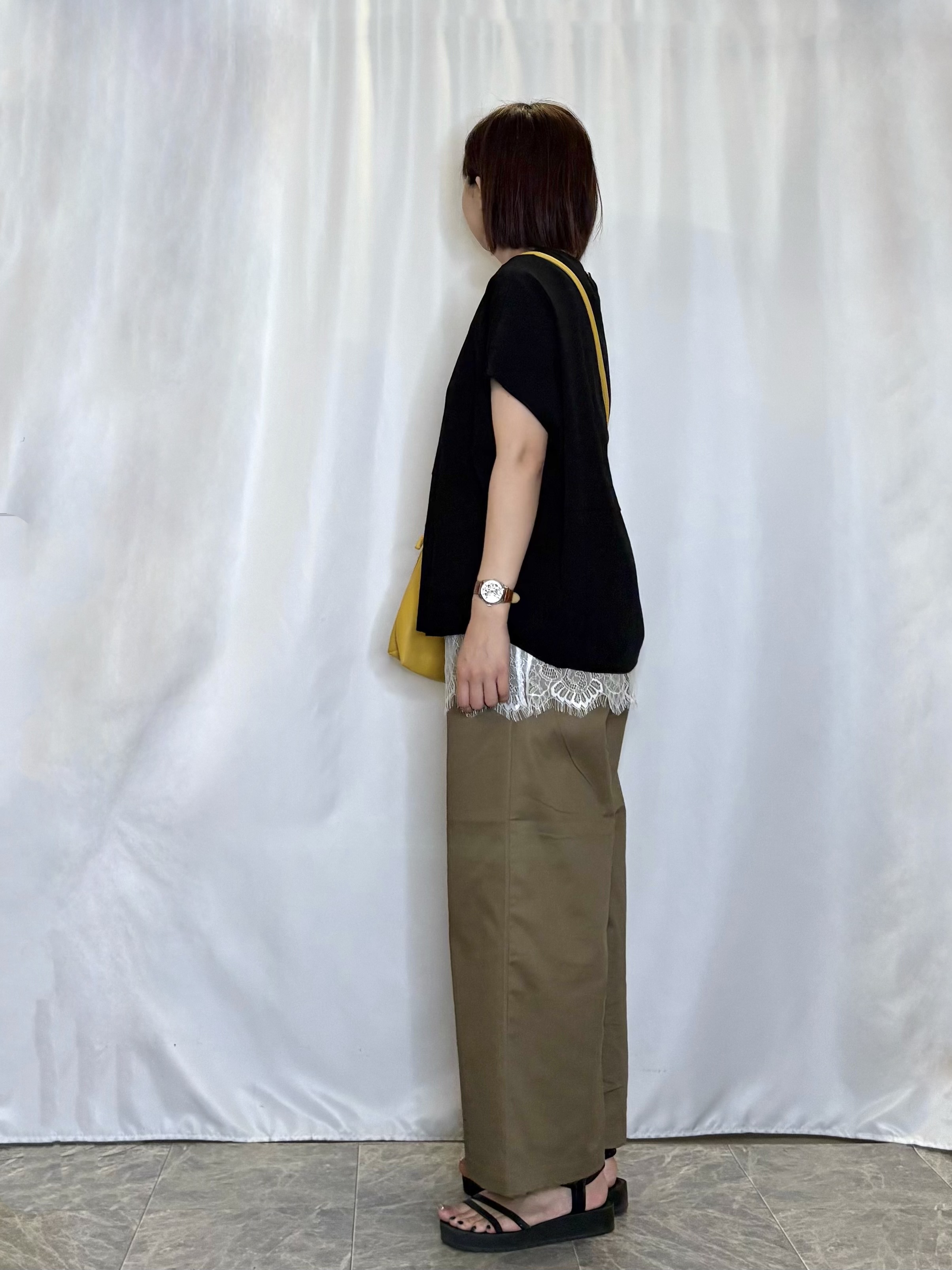 ネリさんの「SHOO･LA･RUE｜【洗濯機可/セットアップ可】軽凛(かろりん) シンプル上品 ひんやり切替コクーントップス」を使ったコーディネート