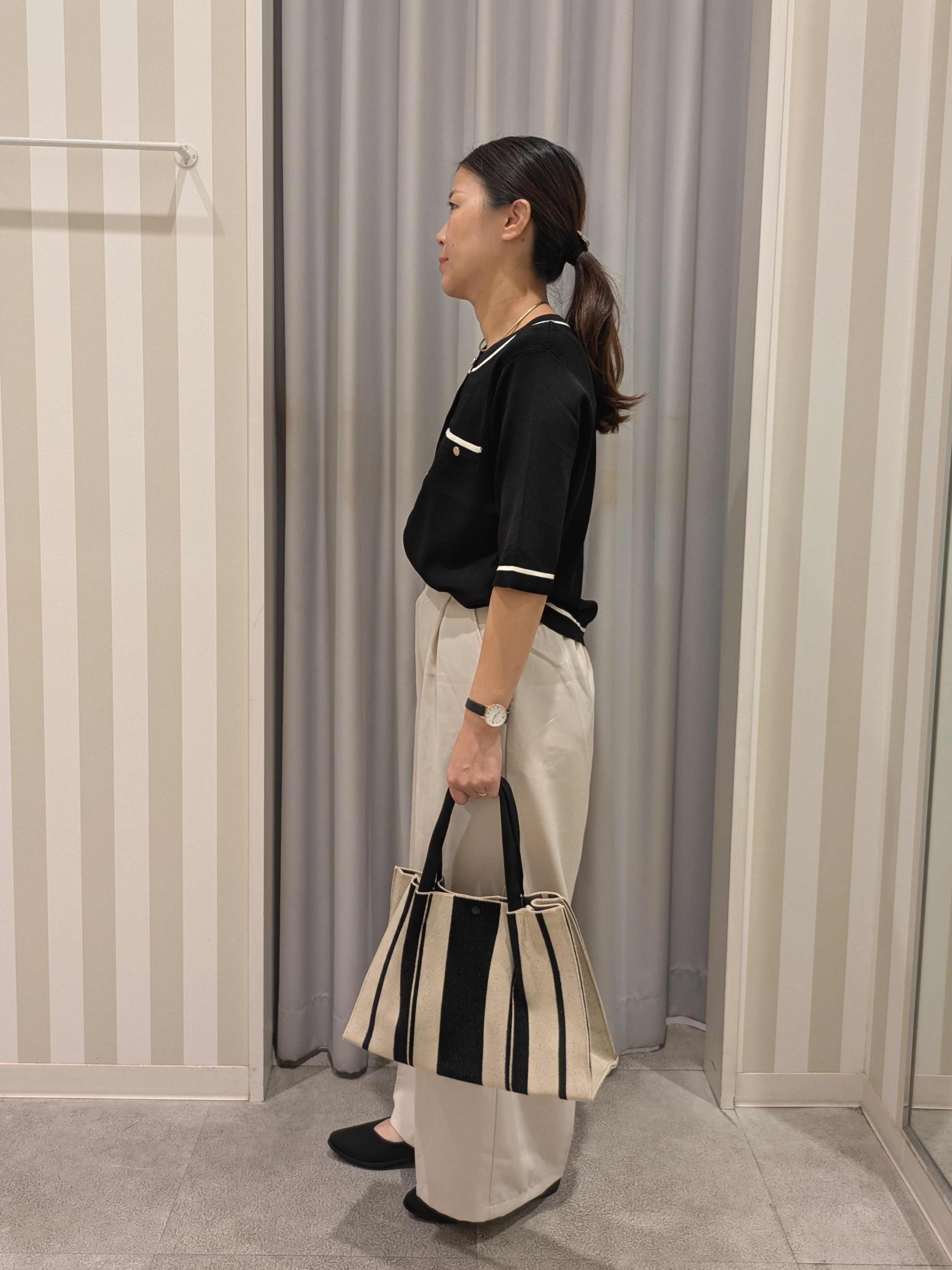 𝐂𝐡𝐢𝐢 &hearts;(ちー)さんの「SHOO･LA･RUE｜【ひんやり/UV/S-LL/洗濯機可】毛玉になりにくい 配色5分袖カーディガン」を使ったコーディネート