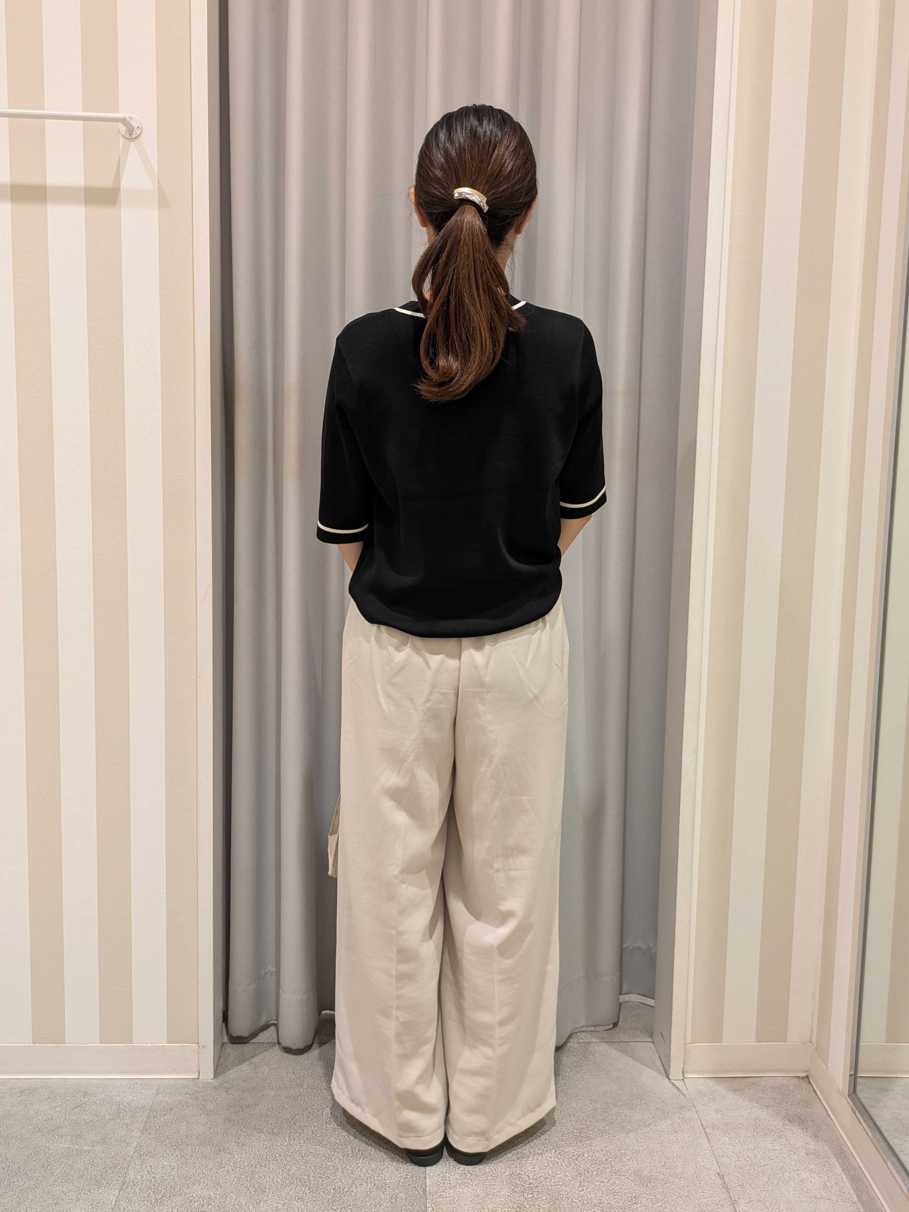 𝐂𝐡𝐢𝐢 &hearts;(ちー)さんの「SHOO･LA･RUE｜【ひんやり/UV/S-LL/洗濯機可】毛玉になりにくい 配色5分袖カーディガン」を使ったコーディネート