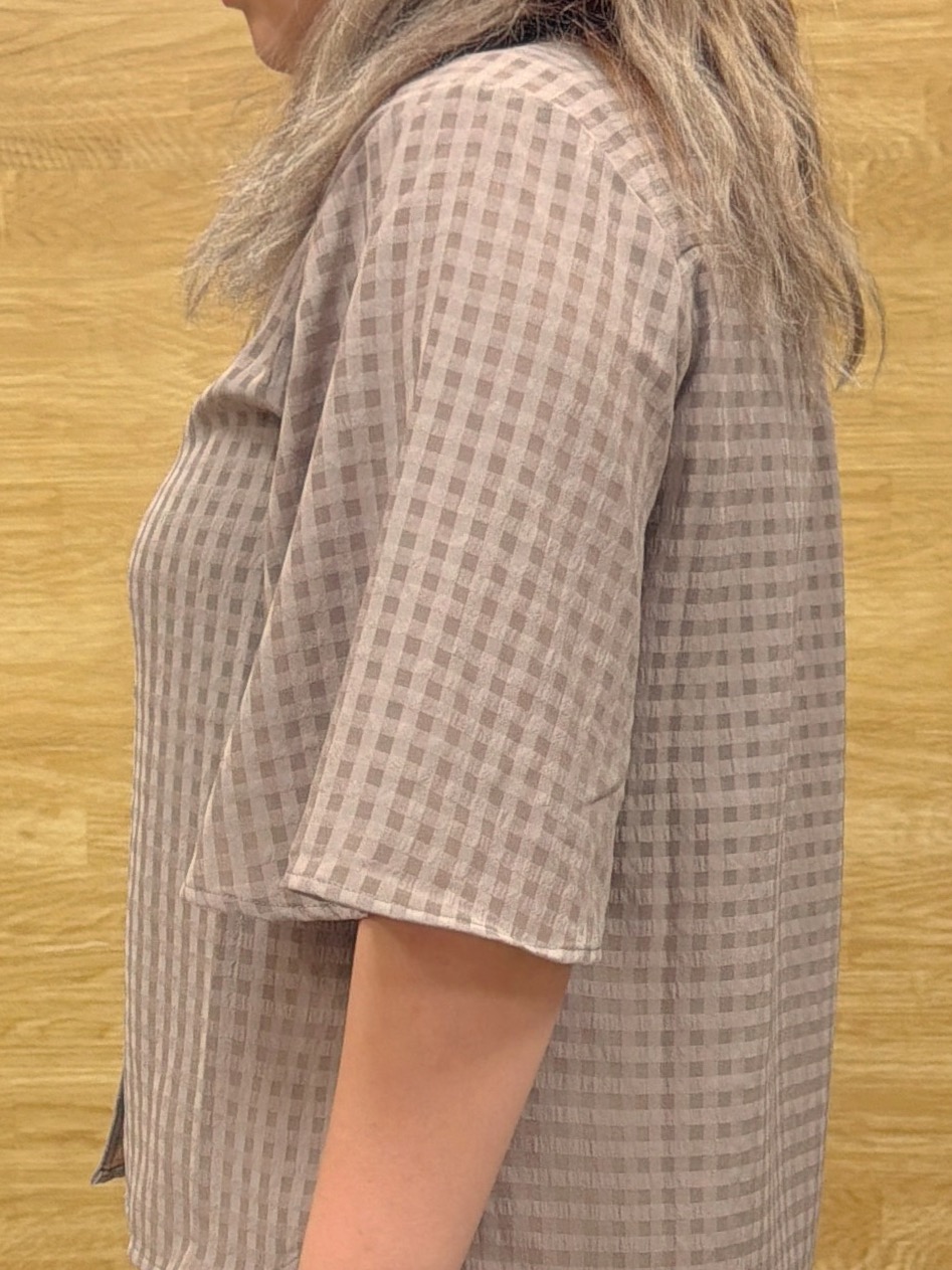 ぁむさんの「SHOO･LA･RUE｜【洗濯機可/S-LL】大人も甘すぎず着られる ギンガムシアーブラウス」を使ったコーディネート