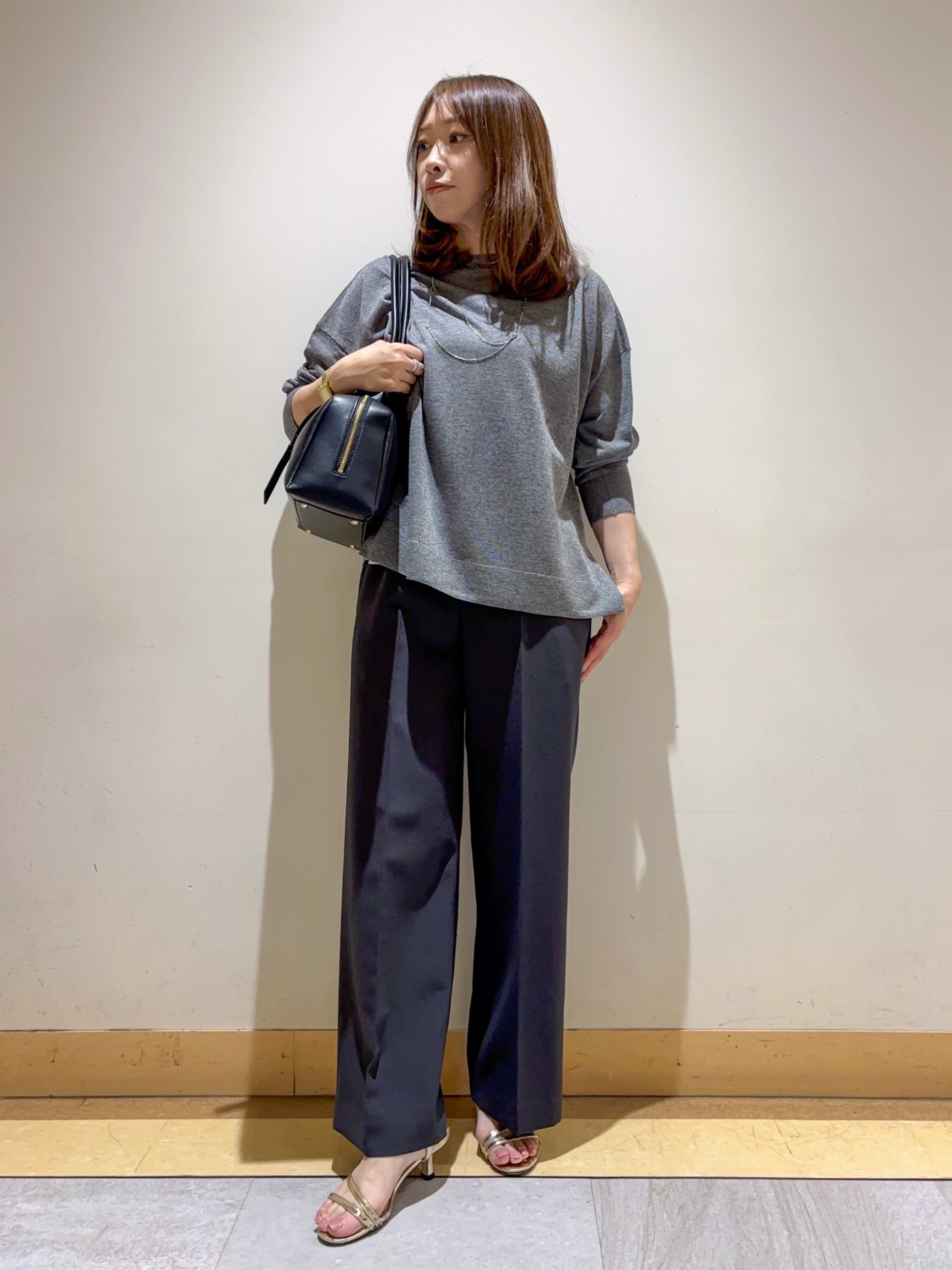 sattoさんの「UNTITLED｜【アンサンブル可】前後2WAYカーディガン」を使ったコーディネート