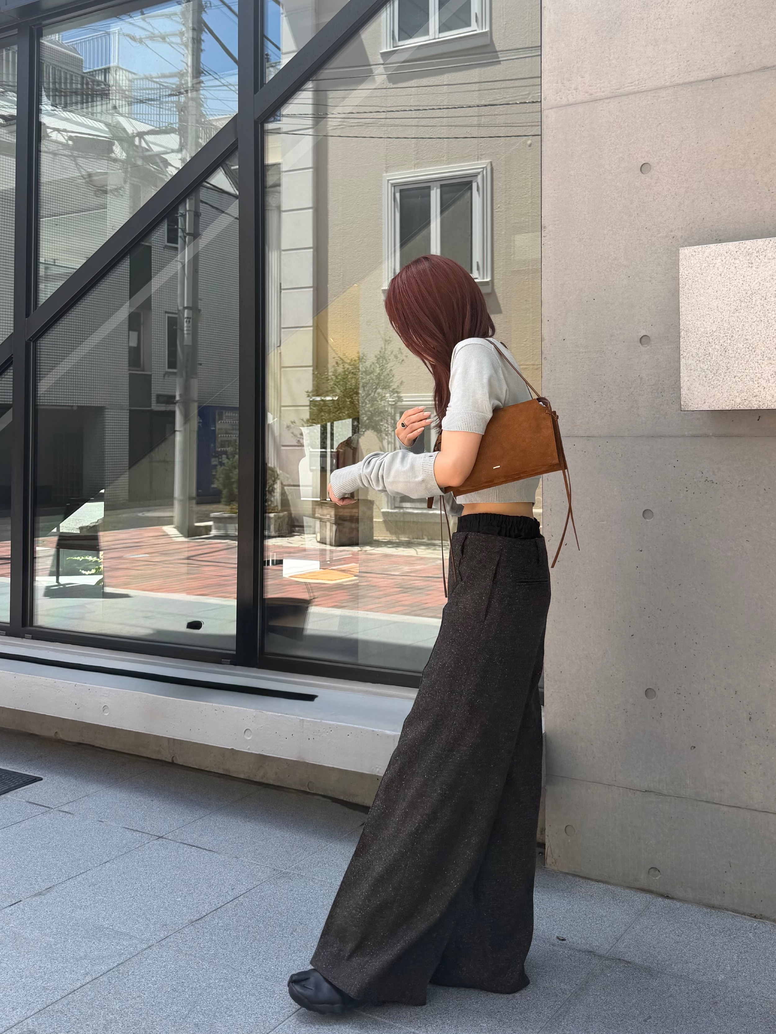 kanamiさんの「CODE A｜modular button knit cardigan」を使ったコーディネート