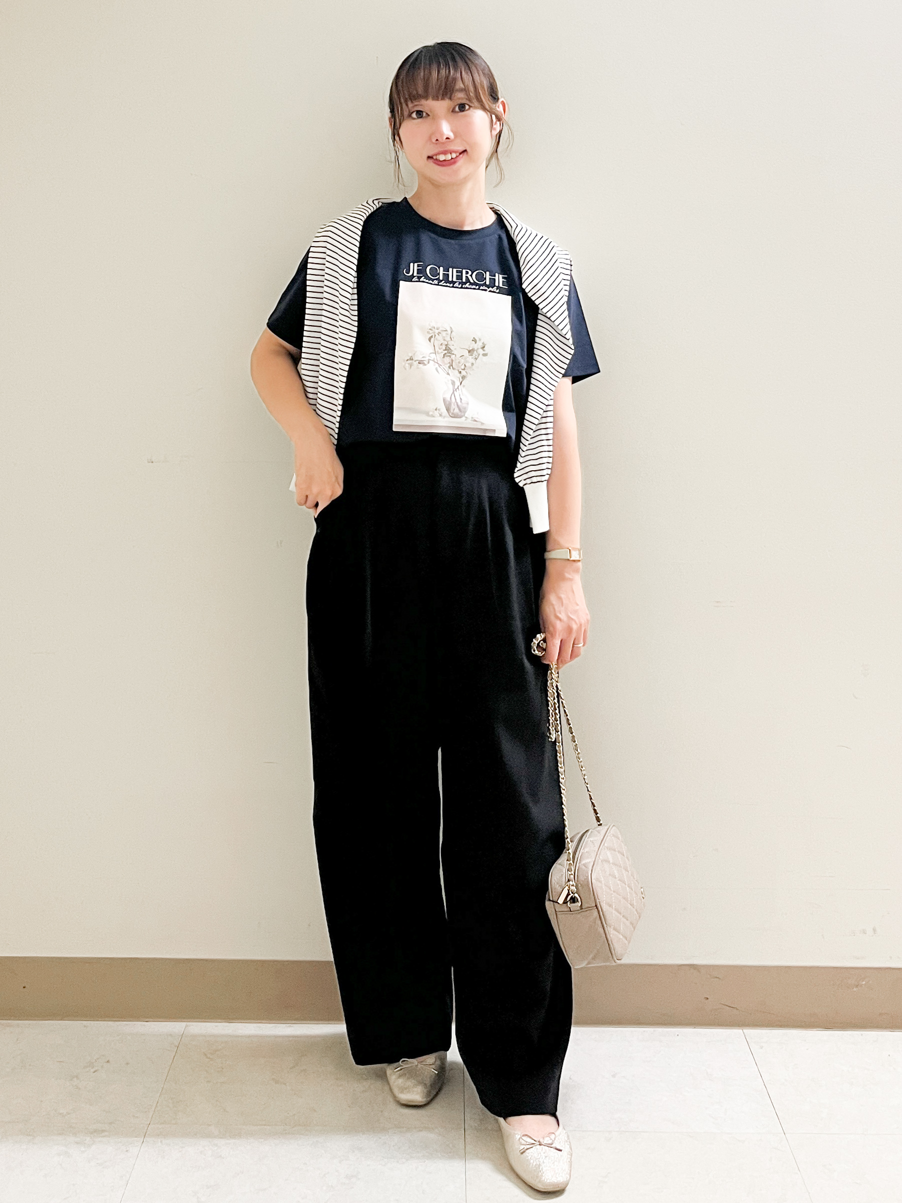 あかねさんの「OPAQUE.CLIP｜【UV】フラワープリントTシャツ≪洗濯機OK／接触冷感≫」を使ったコーディネート