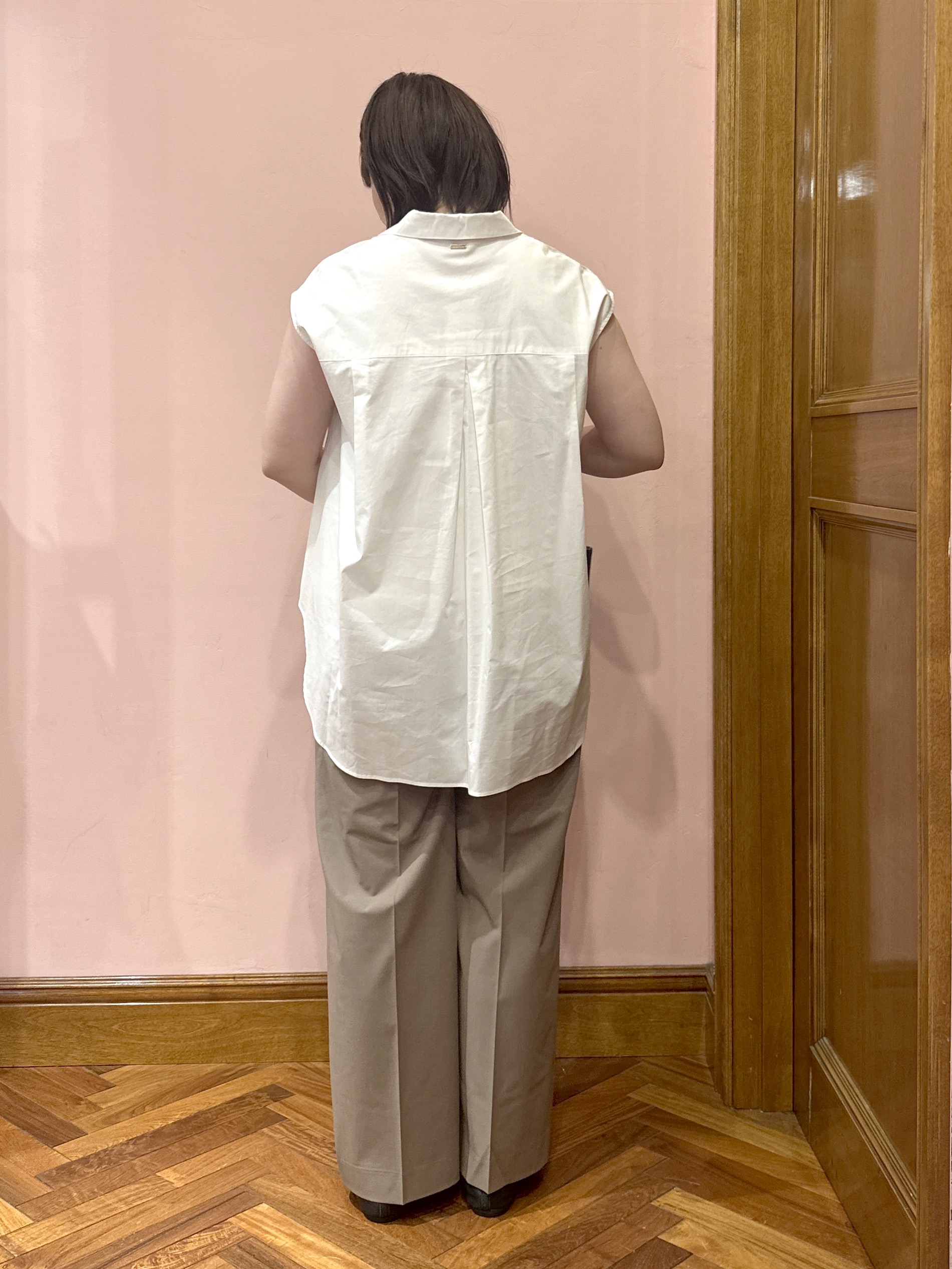 komatsuさんの「DRESSTERIOR｜フレンチスリーブ スキッパーブラウス」を使ったコーディネート