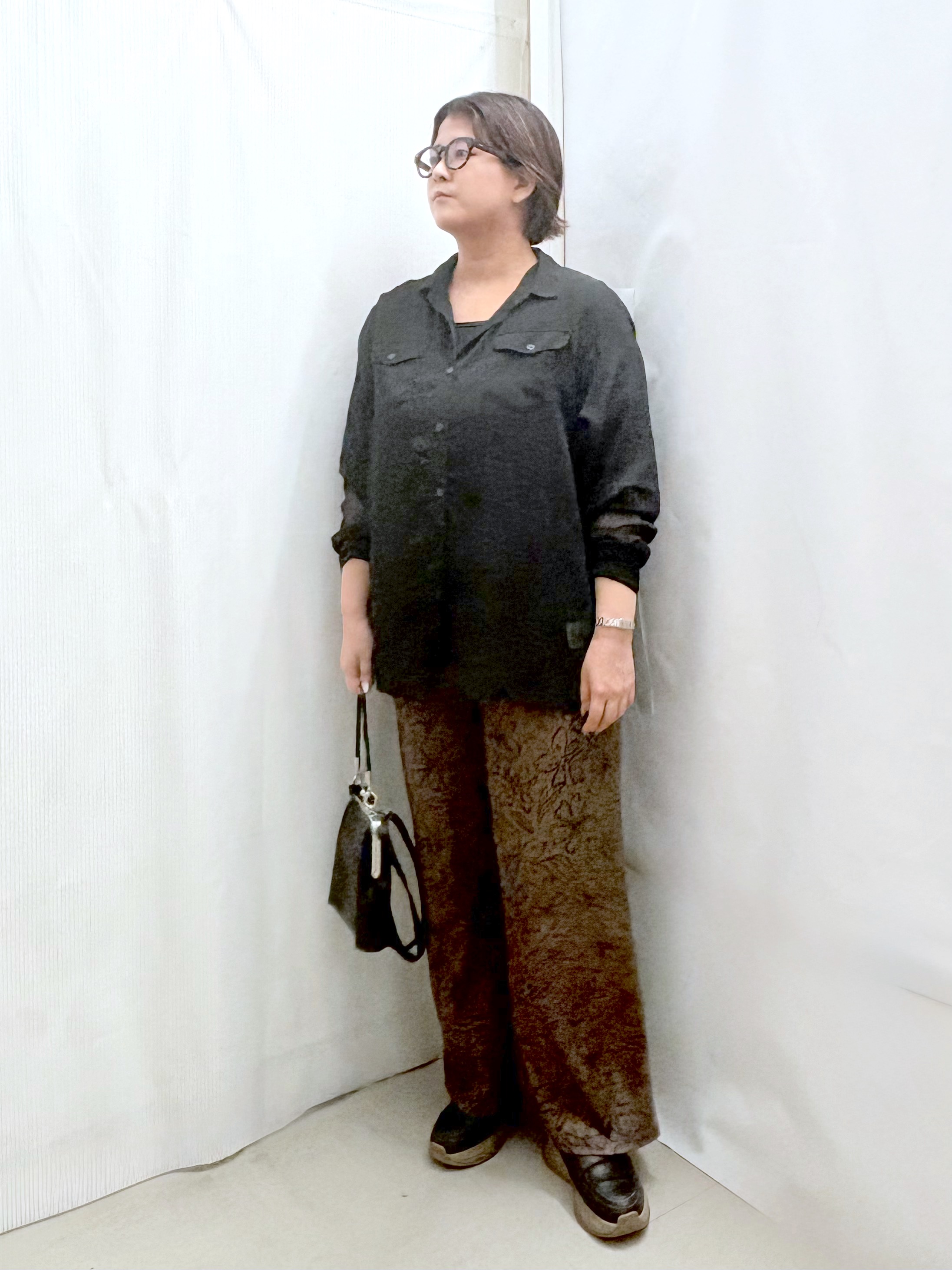 砂糖さんの「SHOO･LA･RUE｜【洗濯機可】ダブルポケット 楊柳しぼしぼシアーシャツ」を使ったコーディネート