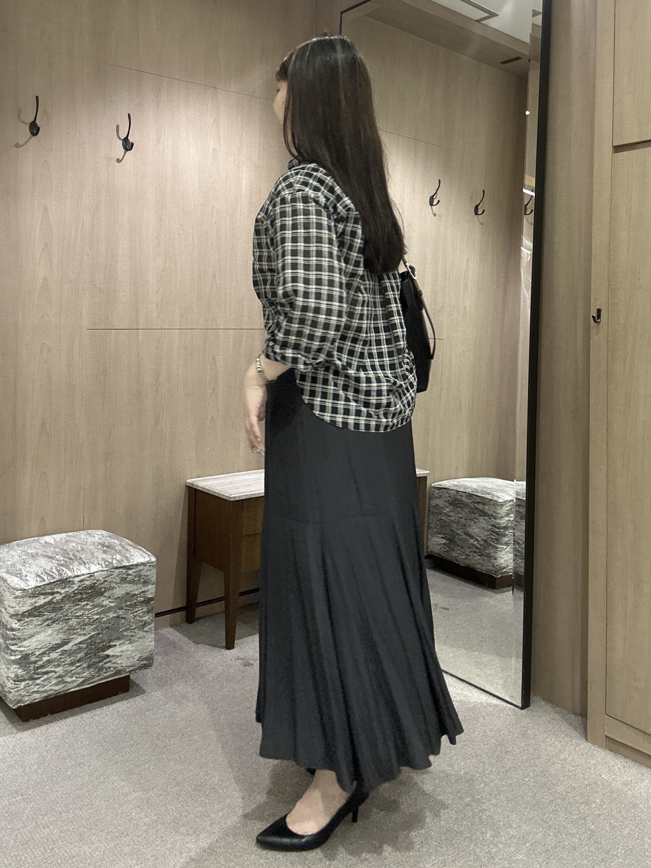 YURIさんの「UNTITLED｜シアーチェックシャツブラウス」を使ったコーディネート