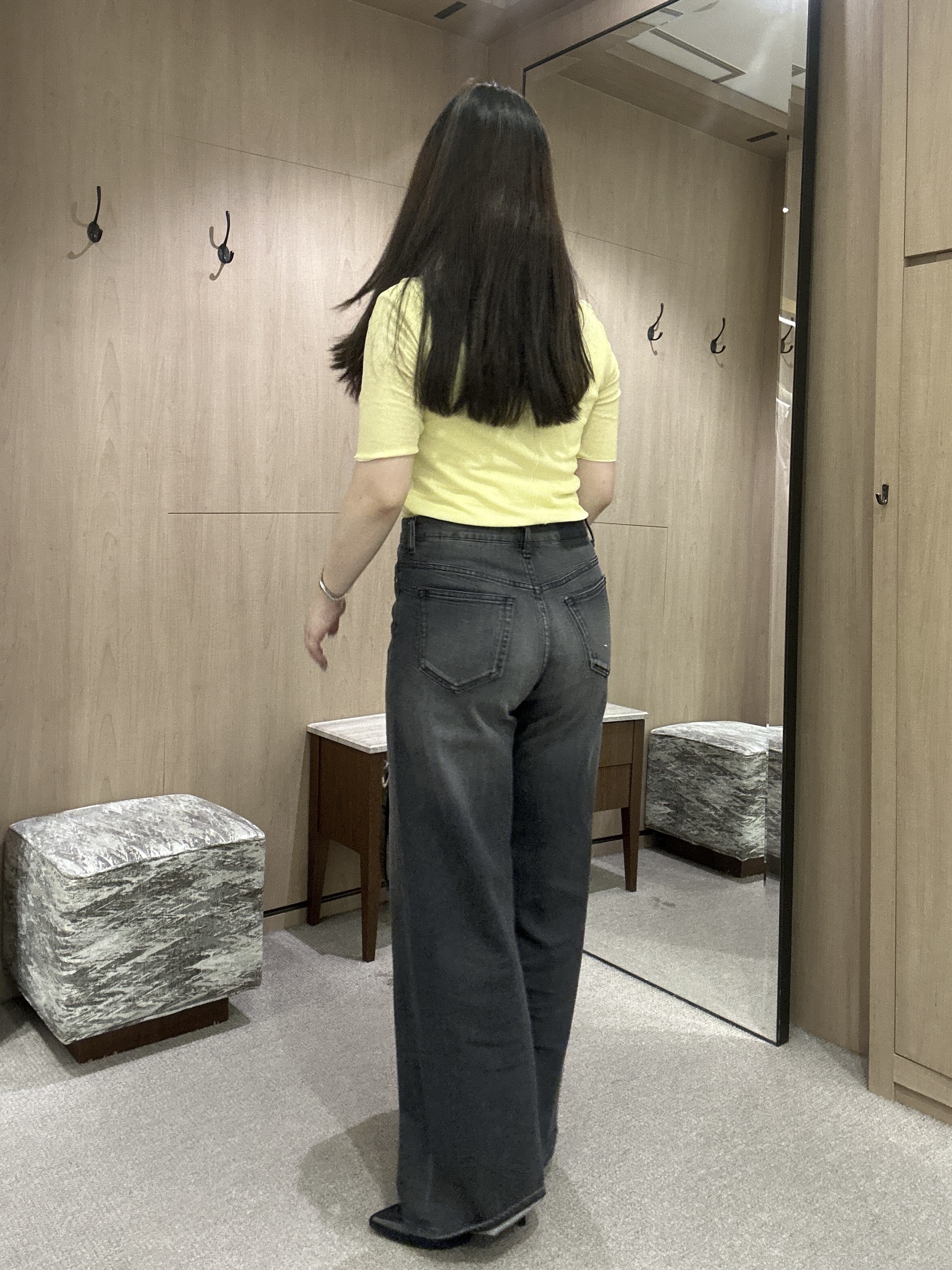 YURIさんの「UNTITLED｜シアーテレコハイネックトップス」を使ったコーディネート