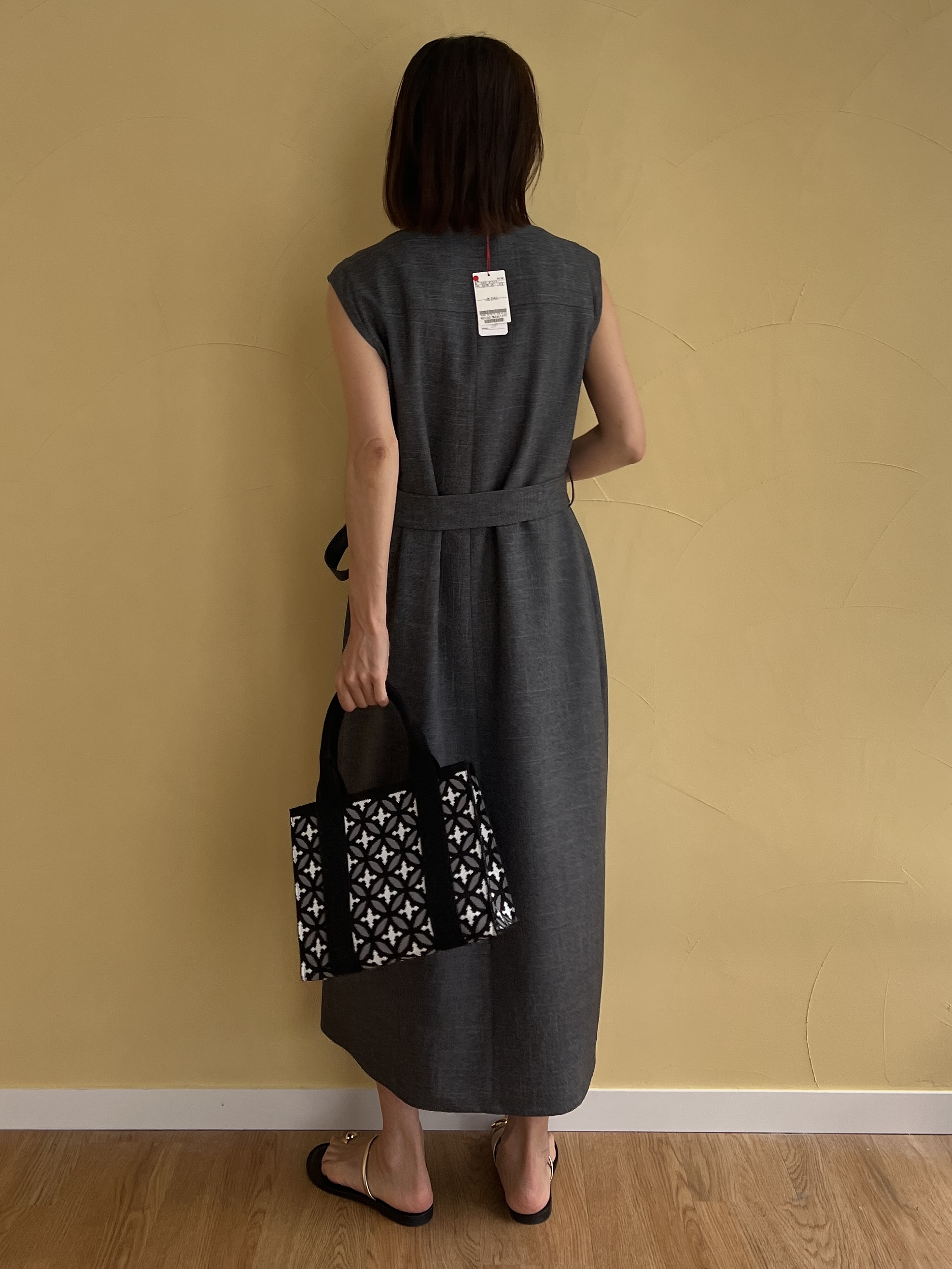 misaさんの「DRESSTERIOR｜ウォッシャブルツイードライクワンピース」を使ったコーディネート
