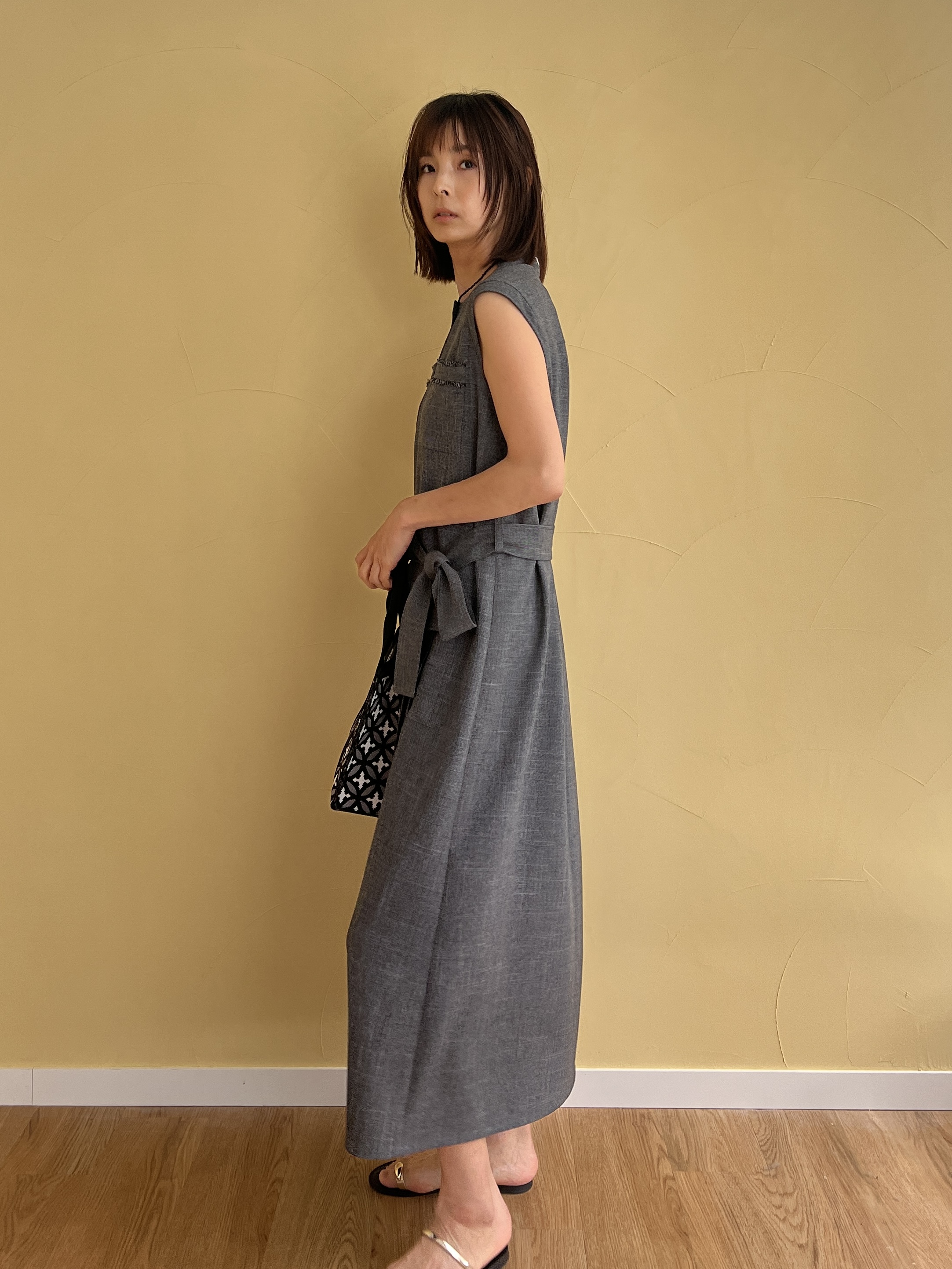 misaさんの「DRESSTERIOR｜ウォッシャブルツイードライクワンピース」を使ったコーディネート