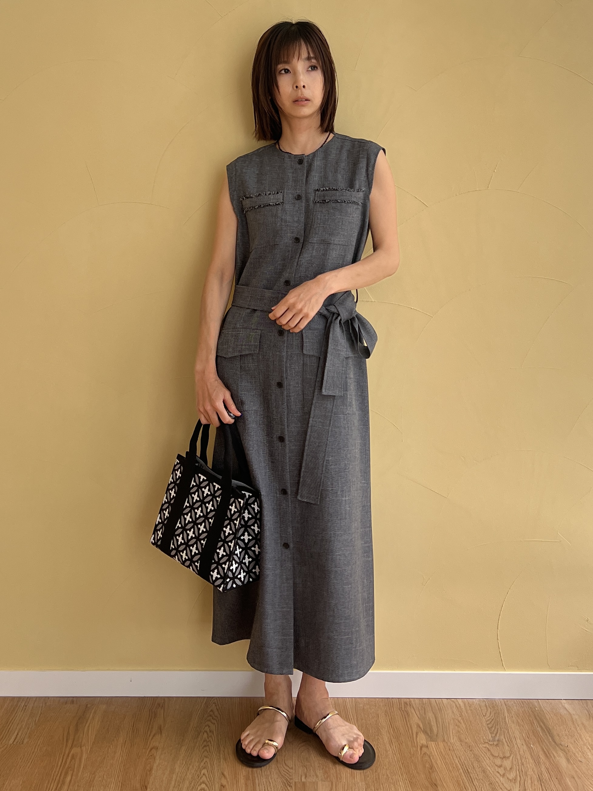 misaさんの「DRESSTERIOR｜ウォッシャブルツイードライクワンピース」を使ったコーディネート