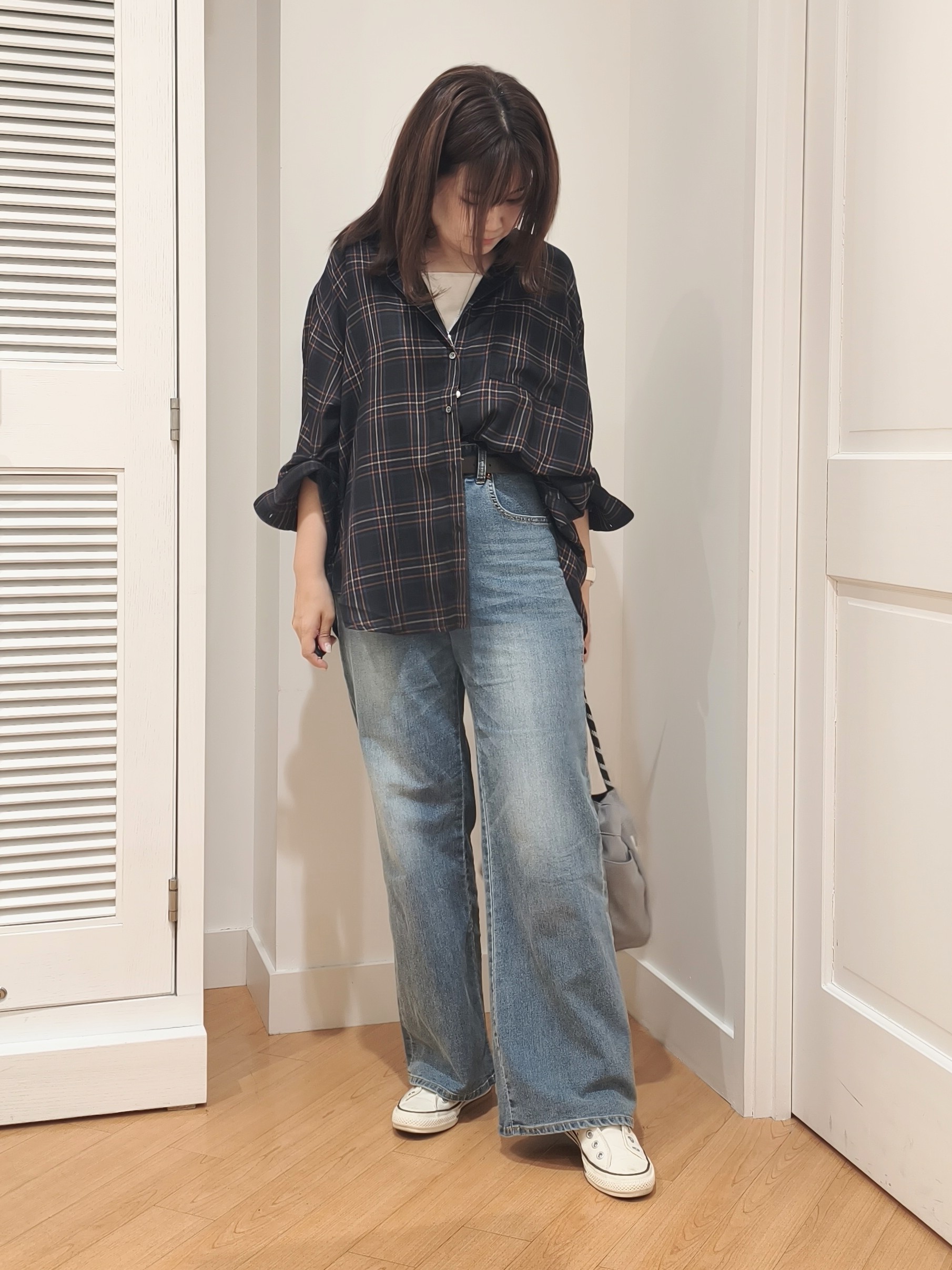 AIKOsanさんの「Dessin｜【セットアップ可】シアーチェック オーバーシャツ」を使ったコーディネート