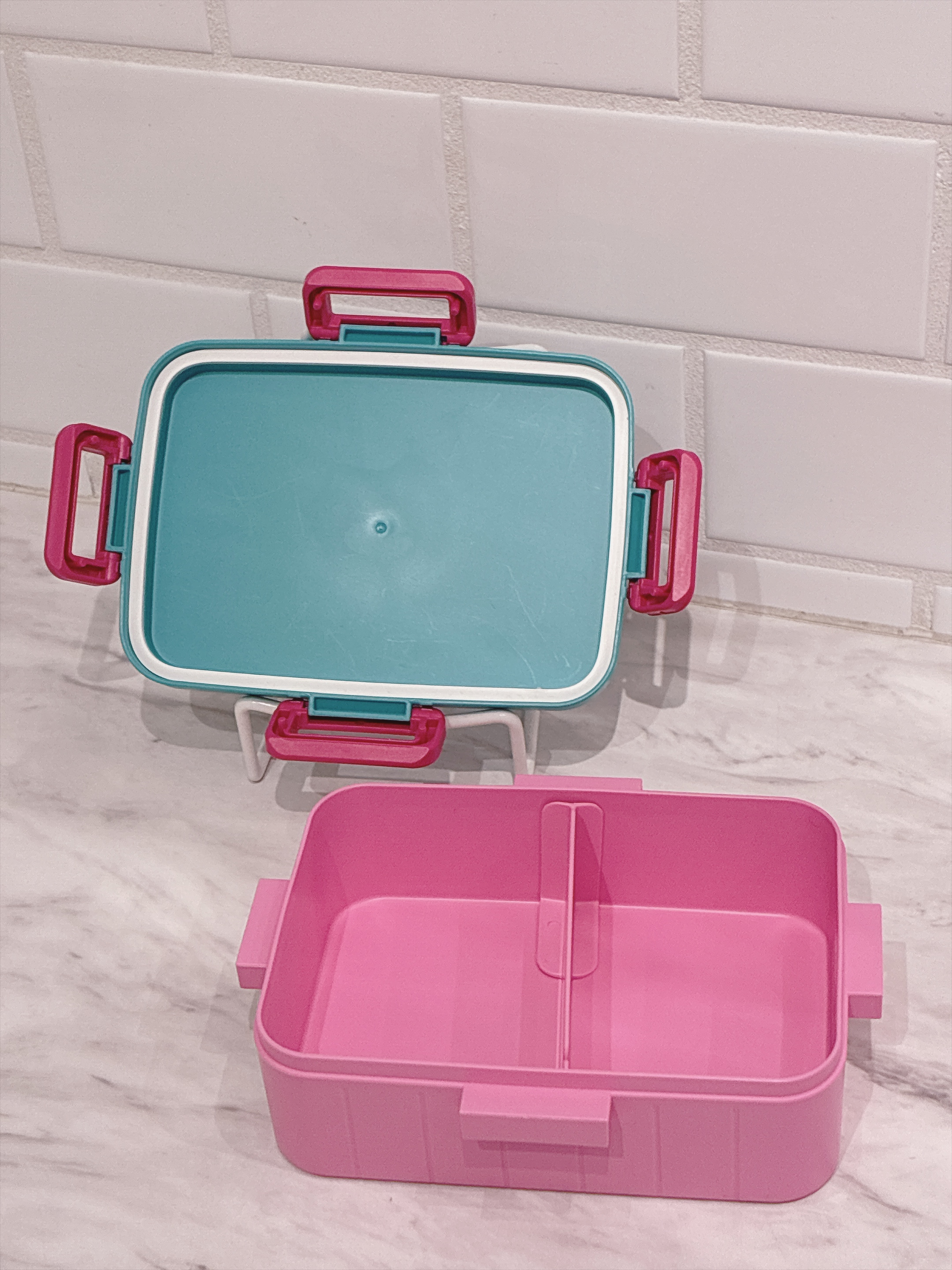 rieさんの「212 KITCHEN STORE｜4点ロックランチボックス HAPIDANBUI ＜Sanrio サンリオ＞」を使ったコーディネート