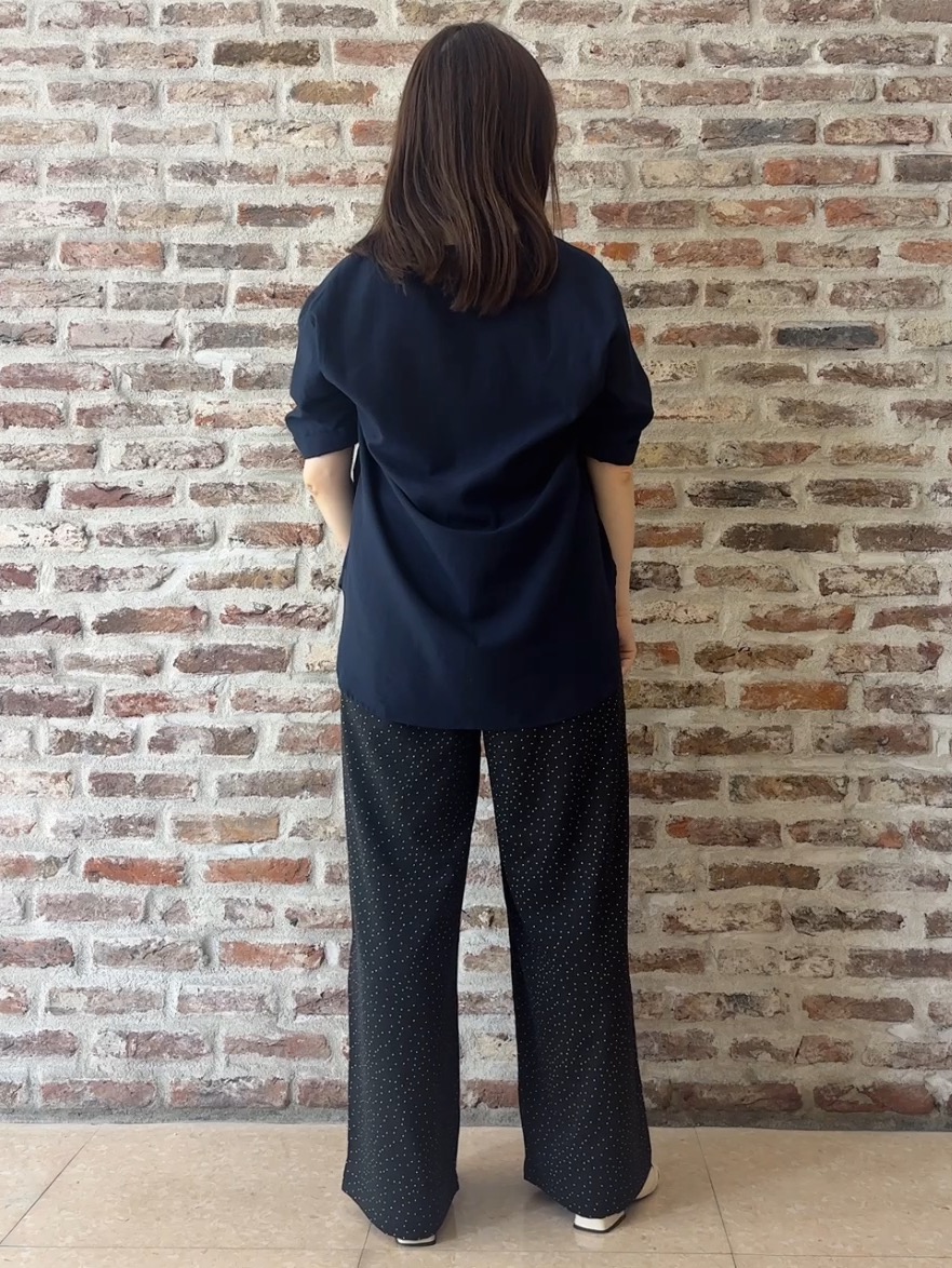 tokiさんの「THE SHOP TK｜【M-XL/さりげなく二の腕カバー】5分袖Wポケットシャツ」を使ったコーディネート