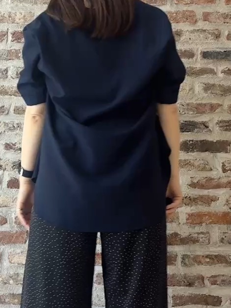 tokiさんの「THE SHOP TK｜【M-XL/さりげなく二の腕カバー】5分袖Wポケットシャツ」を使ったコーディネート