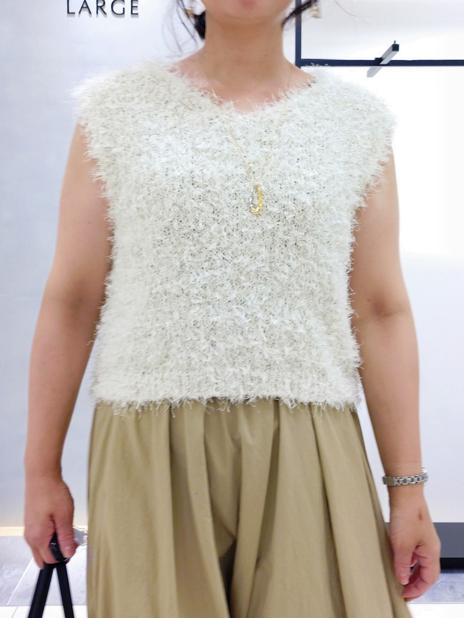 TOMOMIさんの「INDIVI｜【バリエ豊富】デザインワントップネックレス」を使ったコーディネート