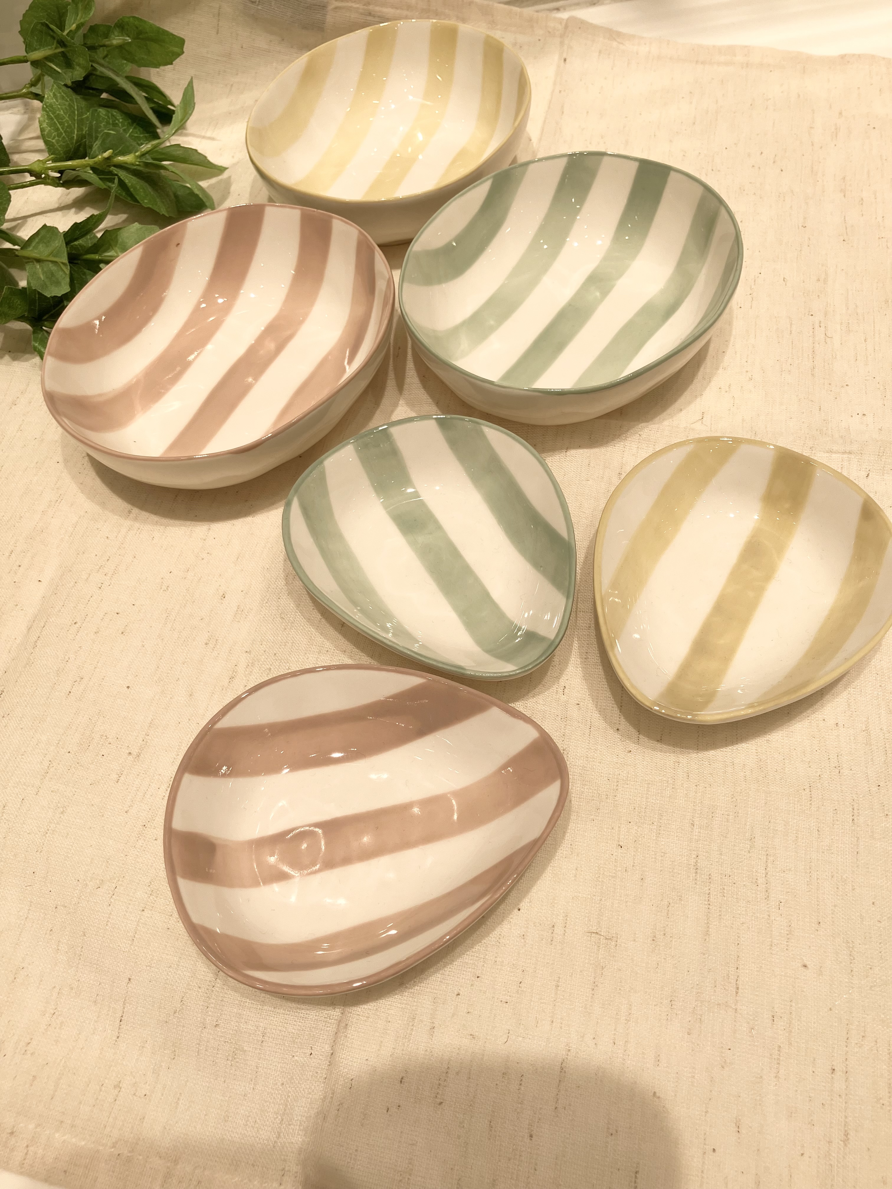 たまさんの「212 KITCHEN STORE｜ストライプ オーバルプレート PK」を使ったコーディネート