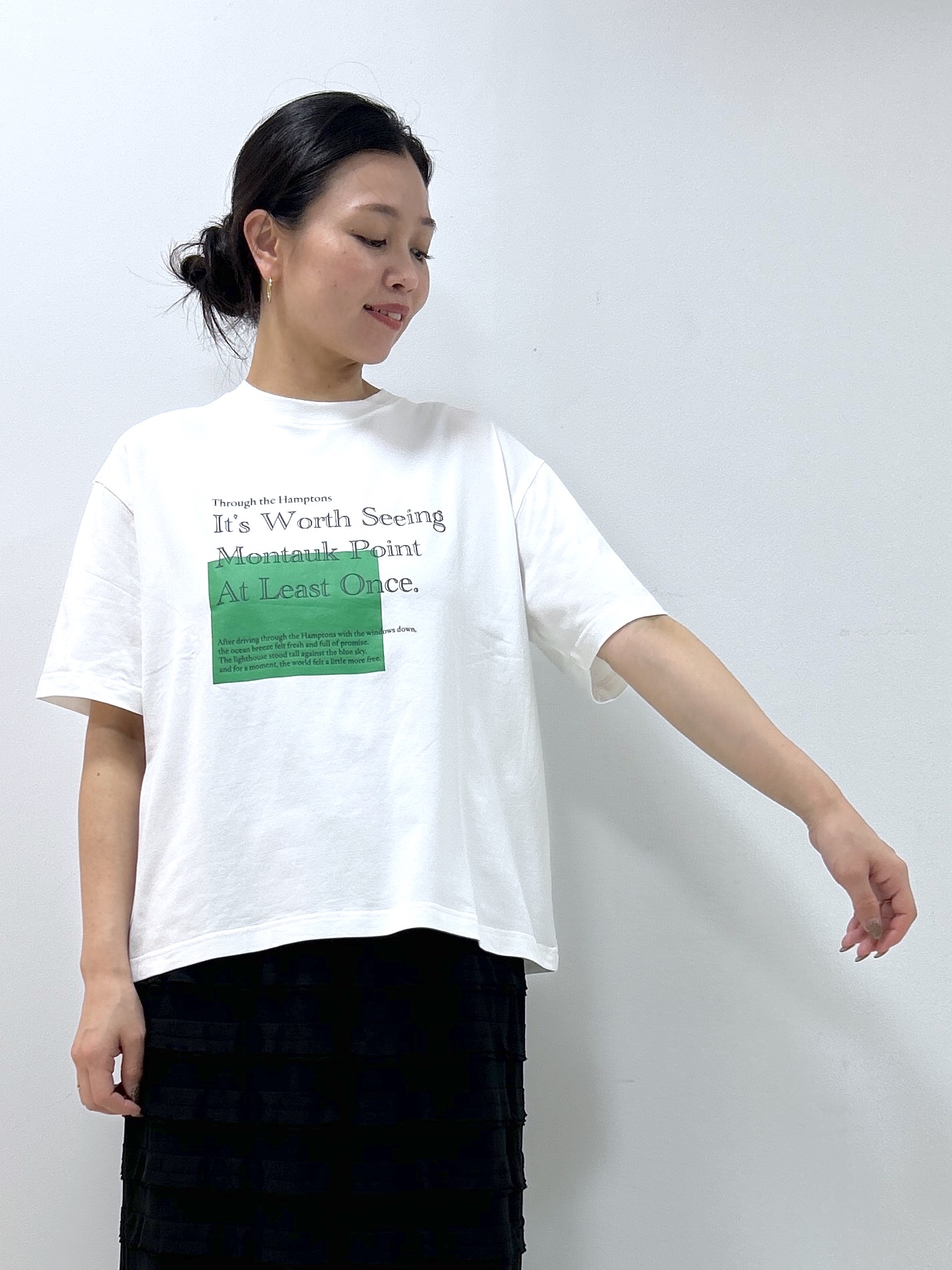 Kaiさんの「Dessin｜グラフィックデザイン Tシャツ」を使ったコーディネート